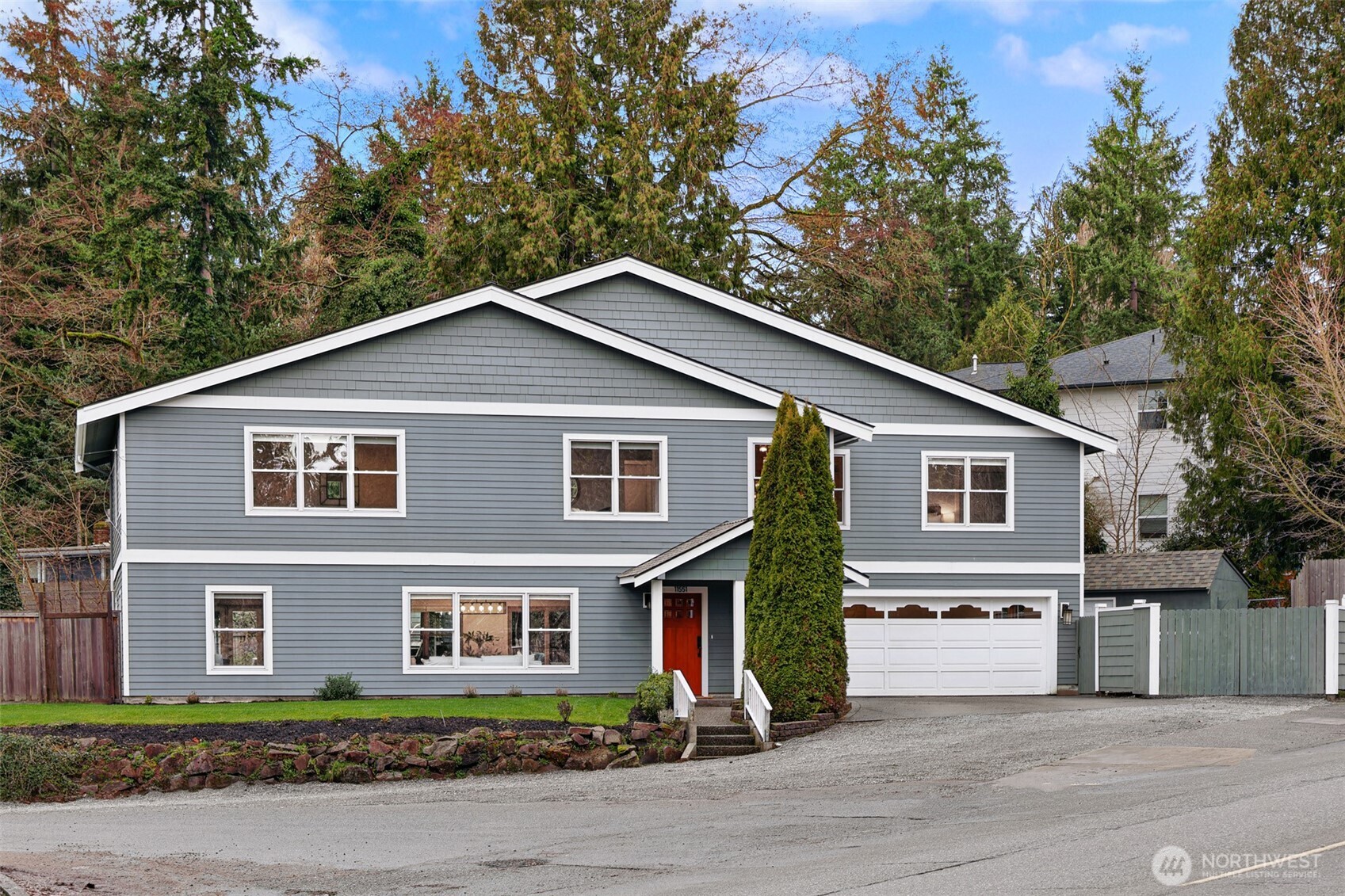 11551 34th Avenue NE