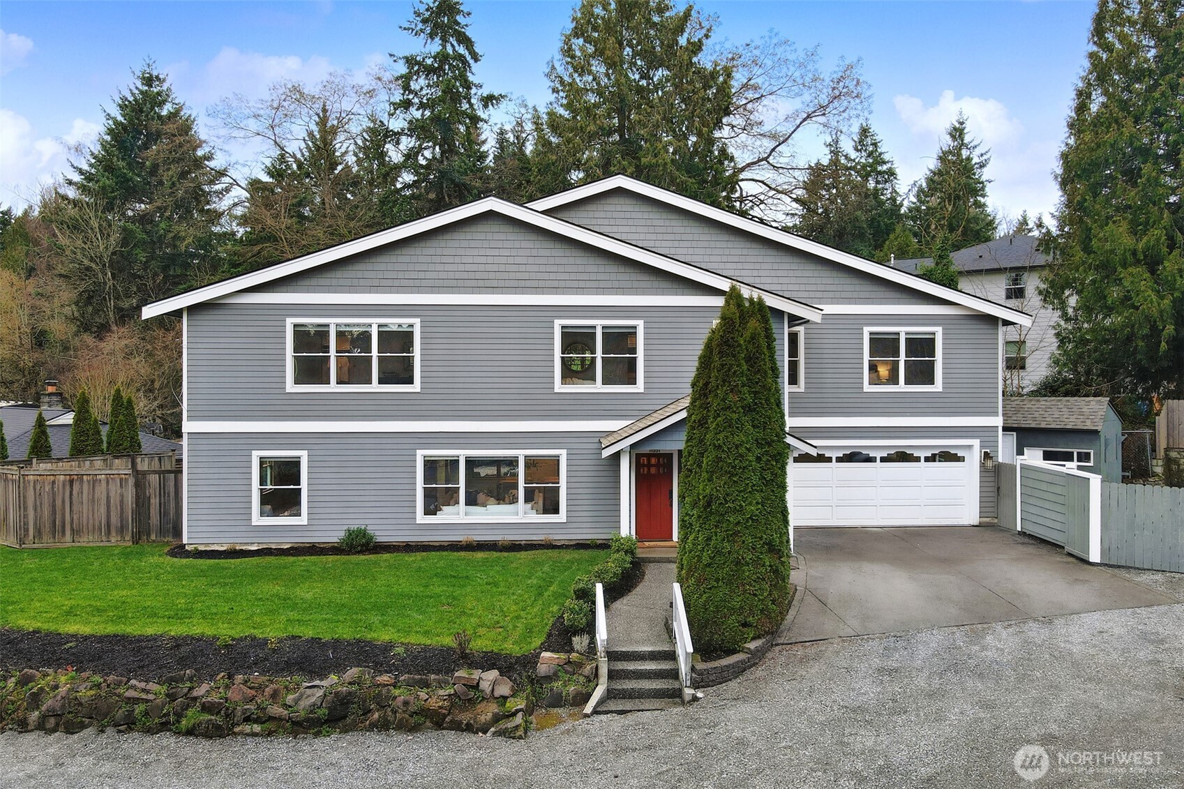 11551 34th Avenue NE