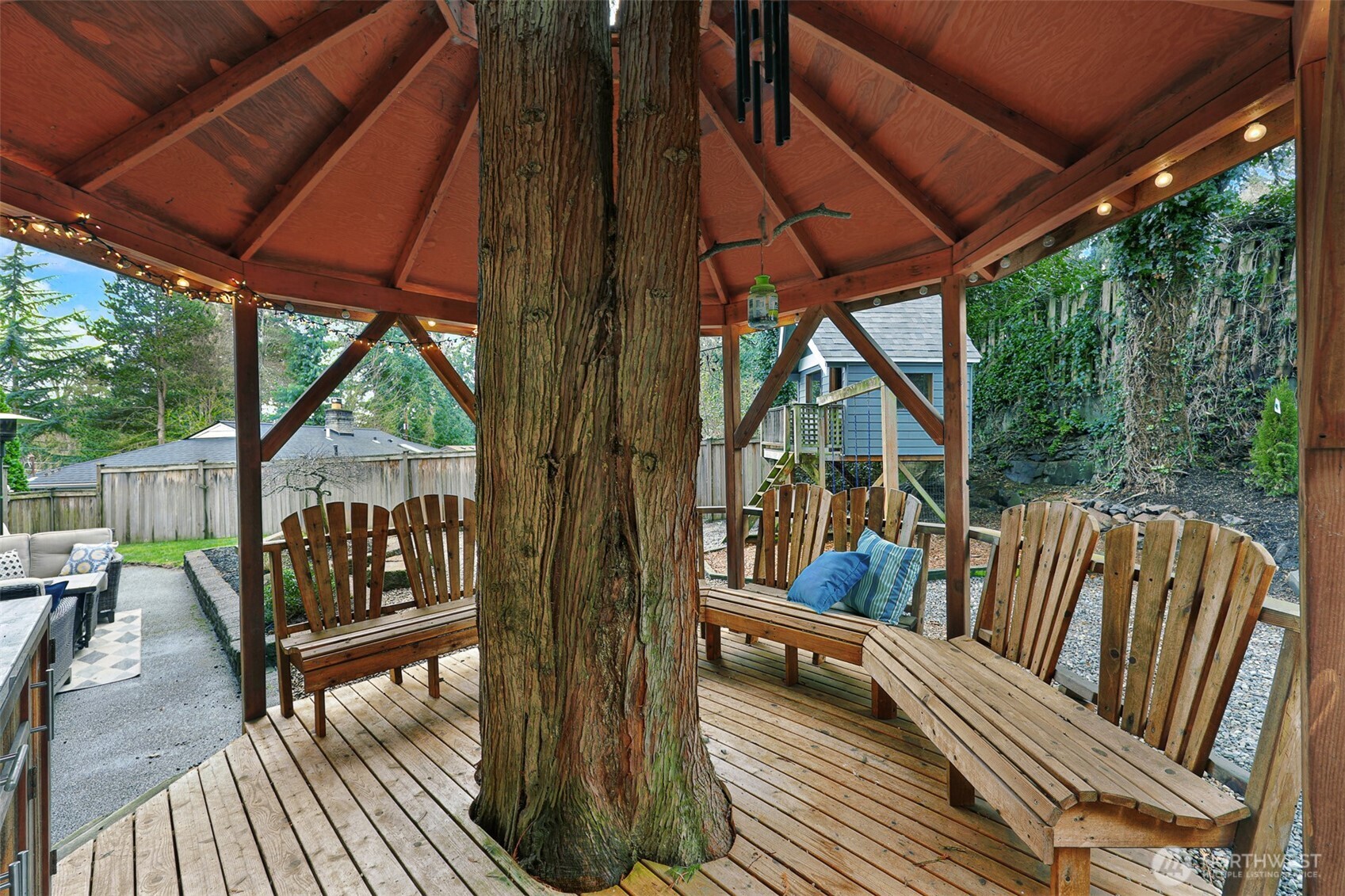 11551 34th Avenue NE