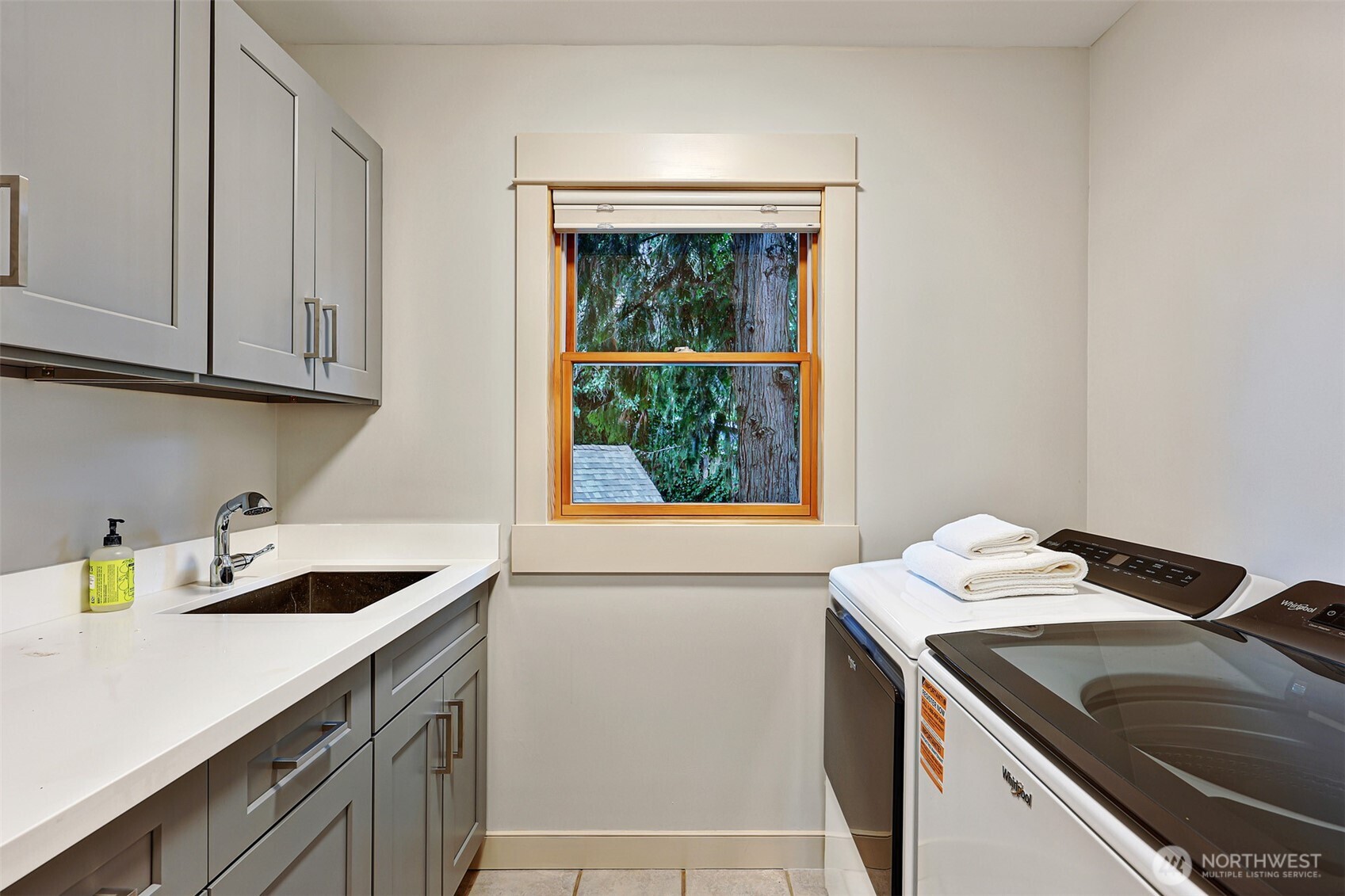 11551 34th Avenue NE