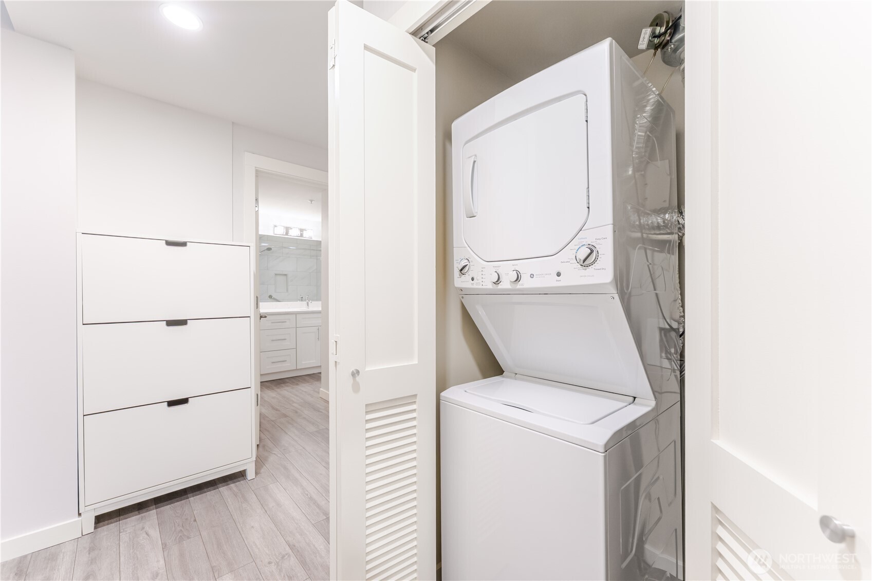 76 Cedar Street Unit: 303