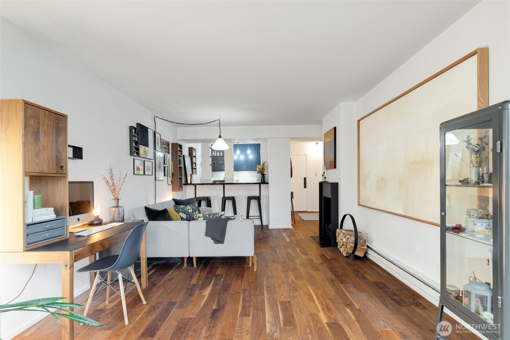 308 E Republican Street Unit: 513