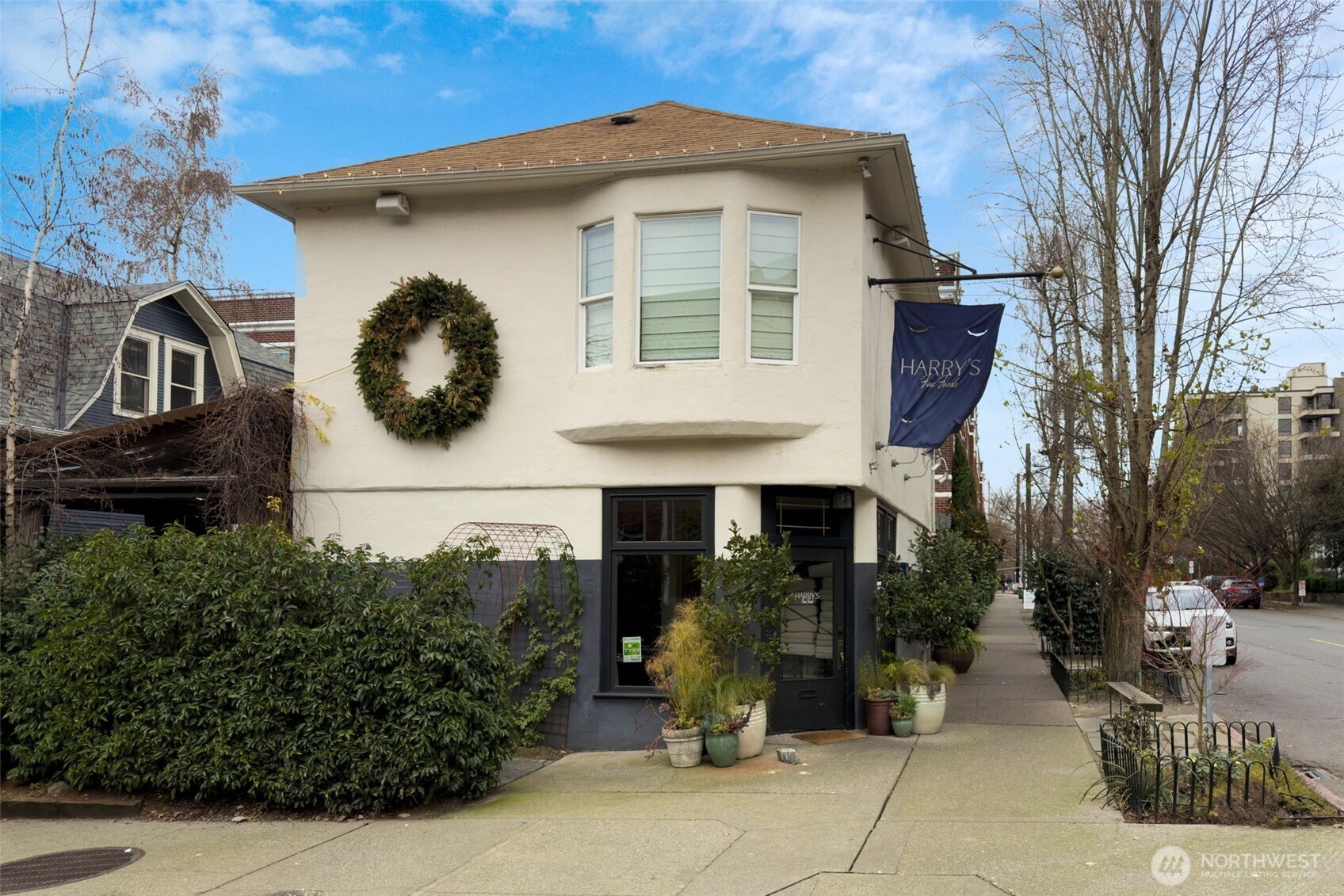 308 E Republican Street Unit: 513