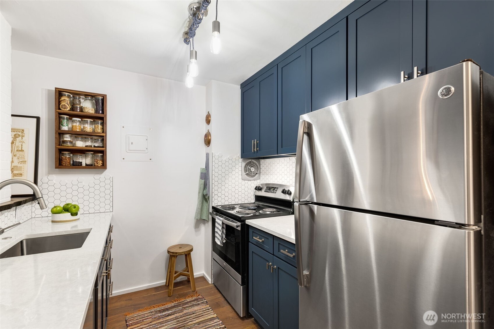 308 E Republican Street Unit: 513
