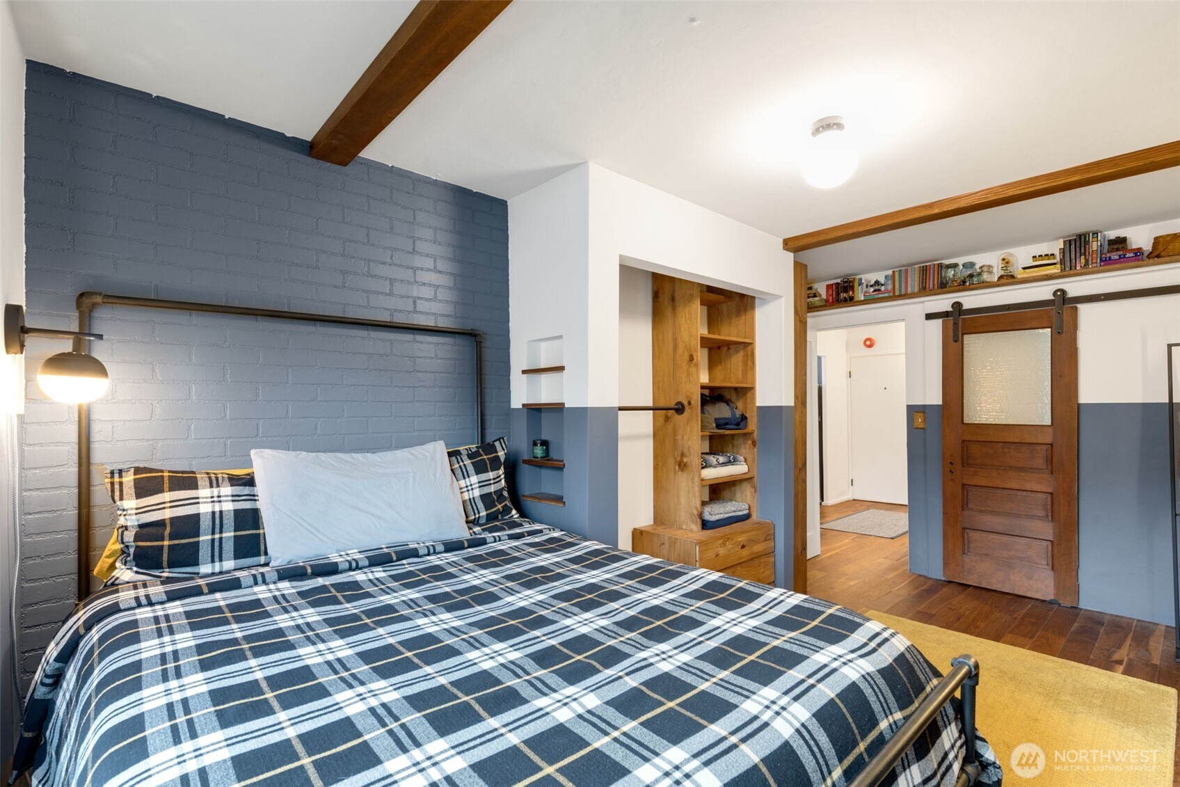 308 E Republican Street Unit: 513