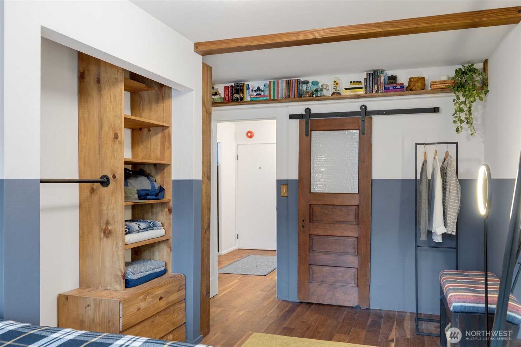 308 E Republican Street Unit: 513