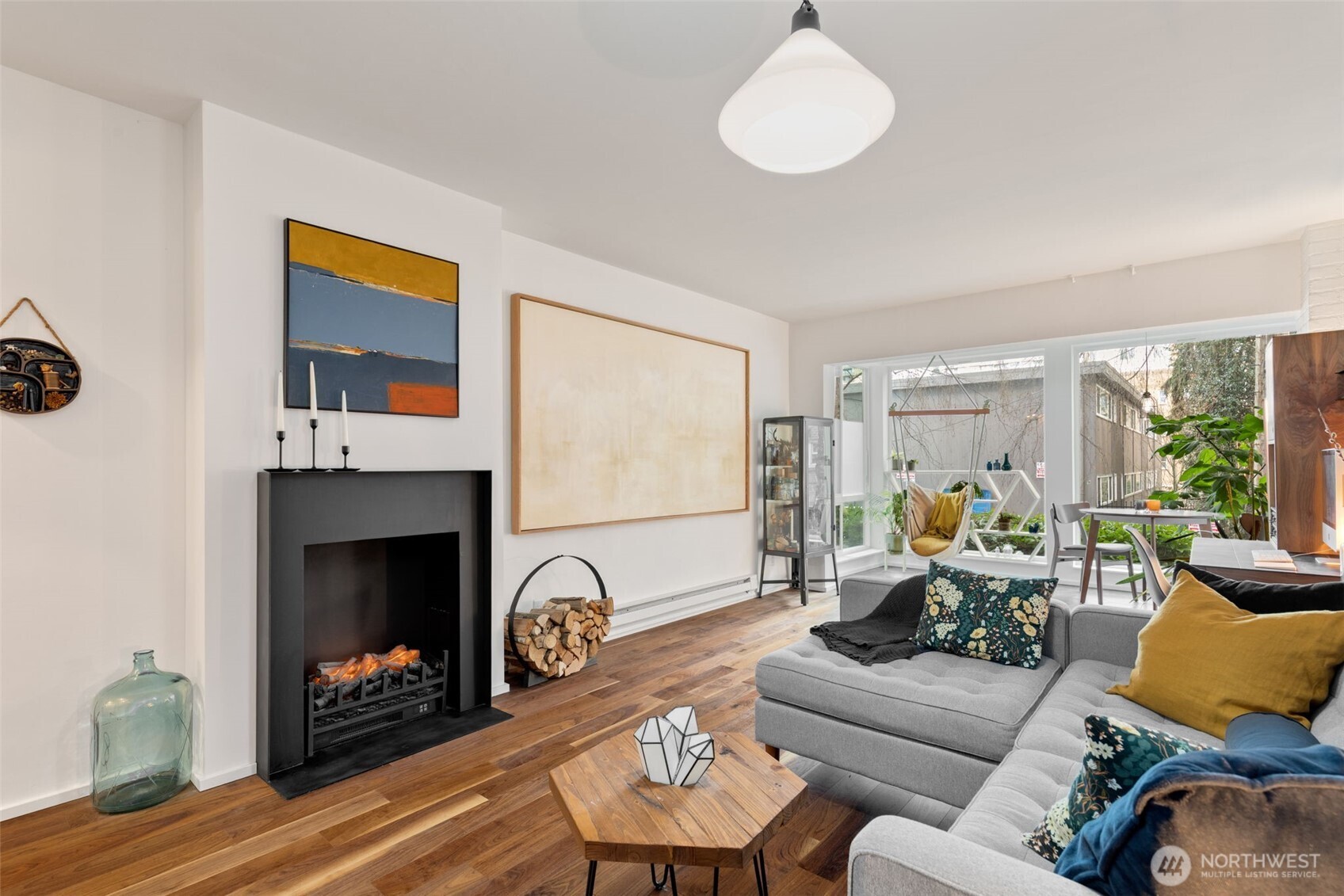 308 E Republican Street Unit: 513