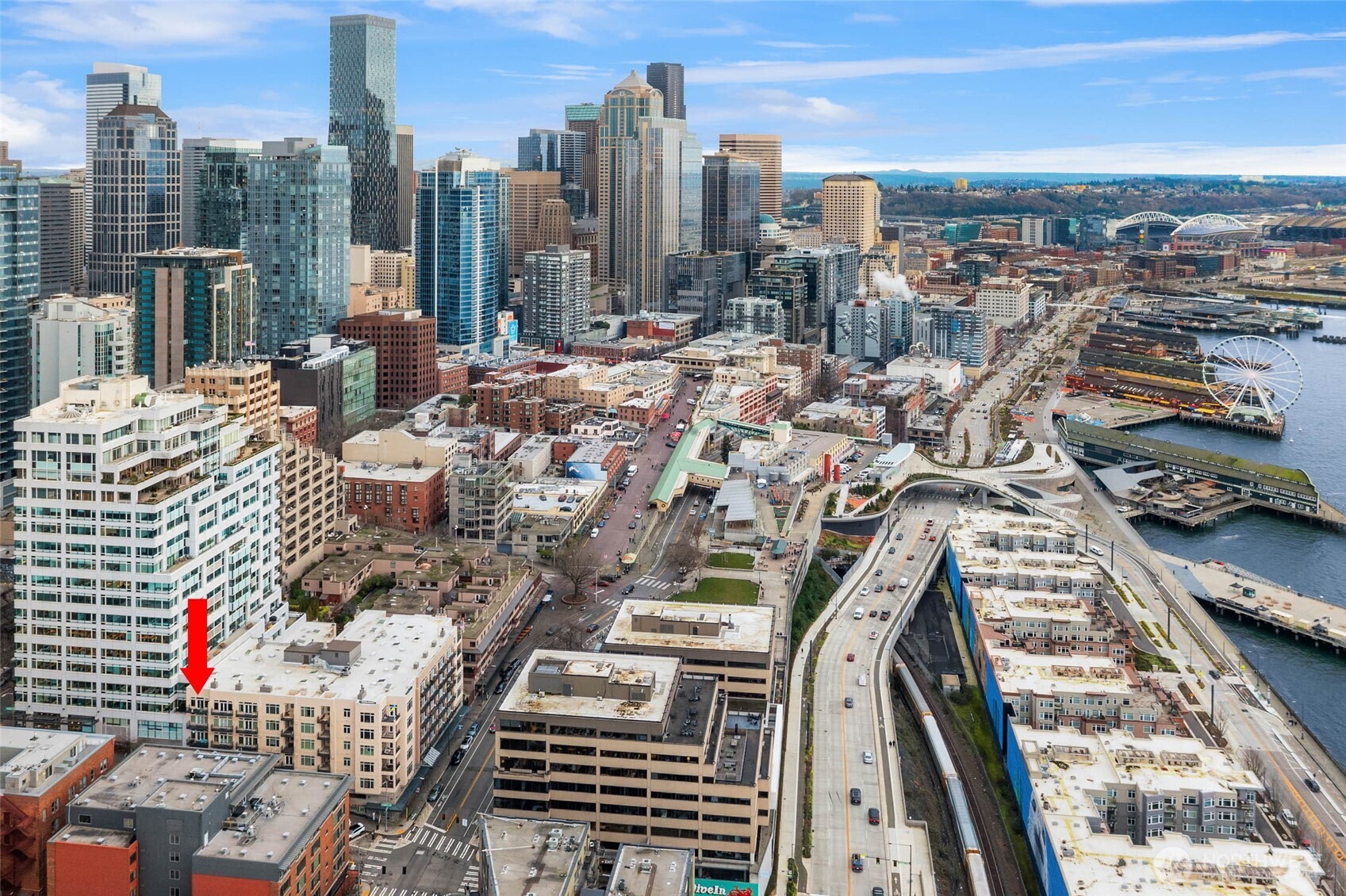 2030 Western Avenue Unit: 701