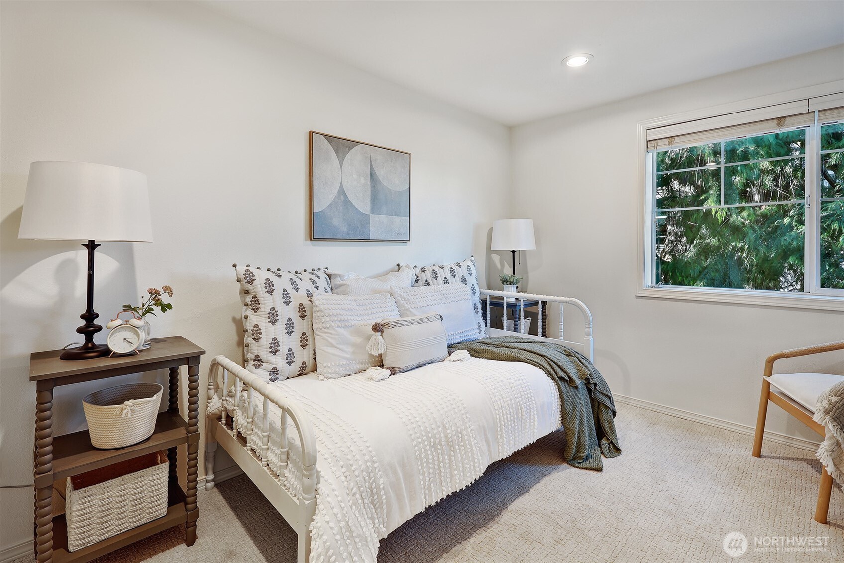 12017 32nd Avenue NE Unit: B