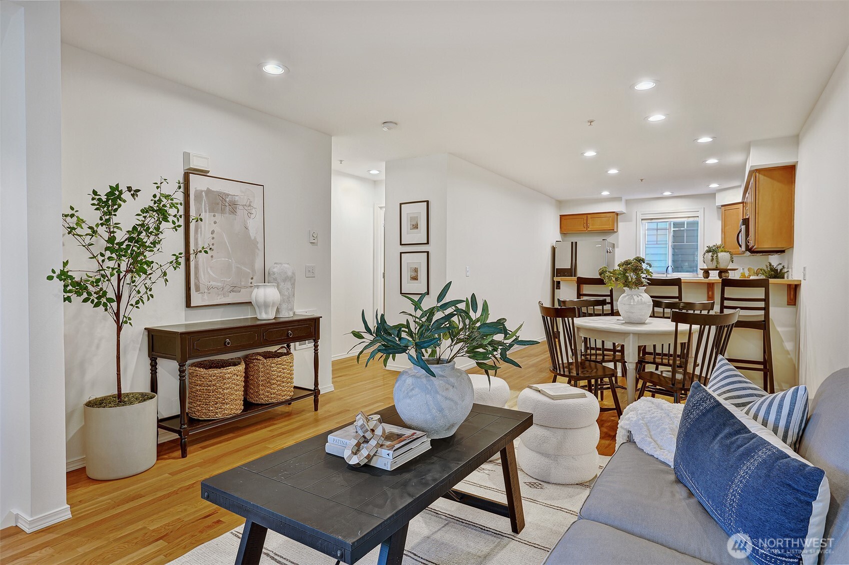 12017 32nd Avenue NE Unit: B