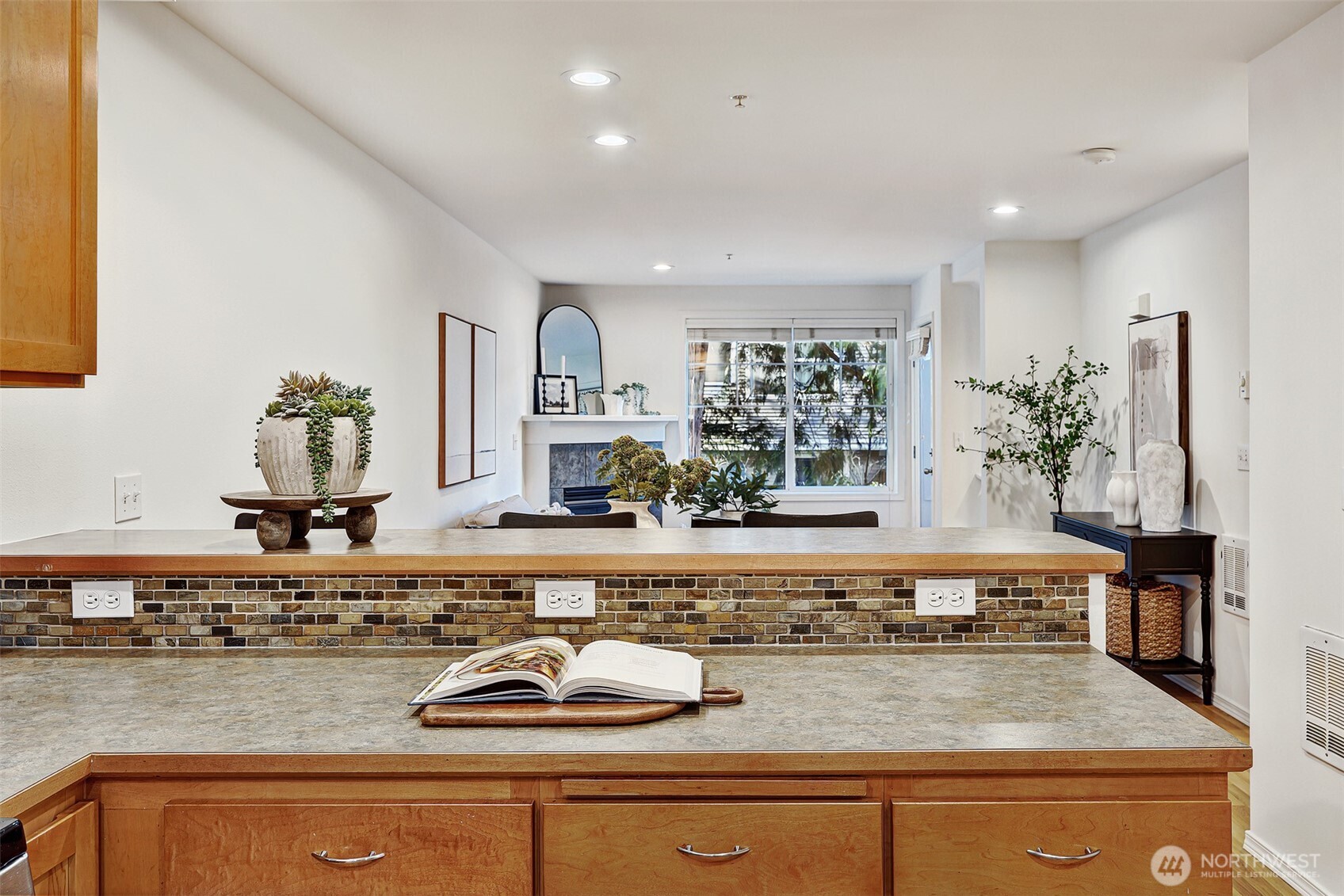 12017 32nd Avenue NE Unit: B