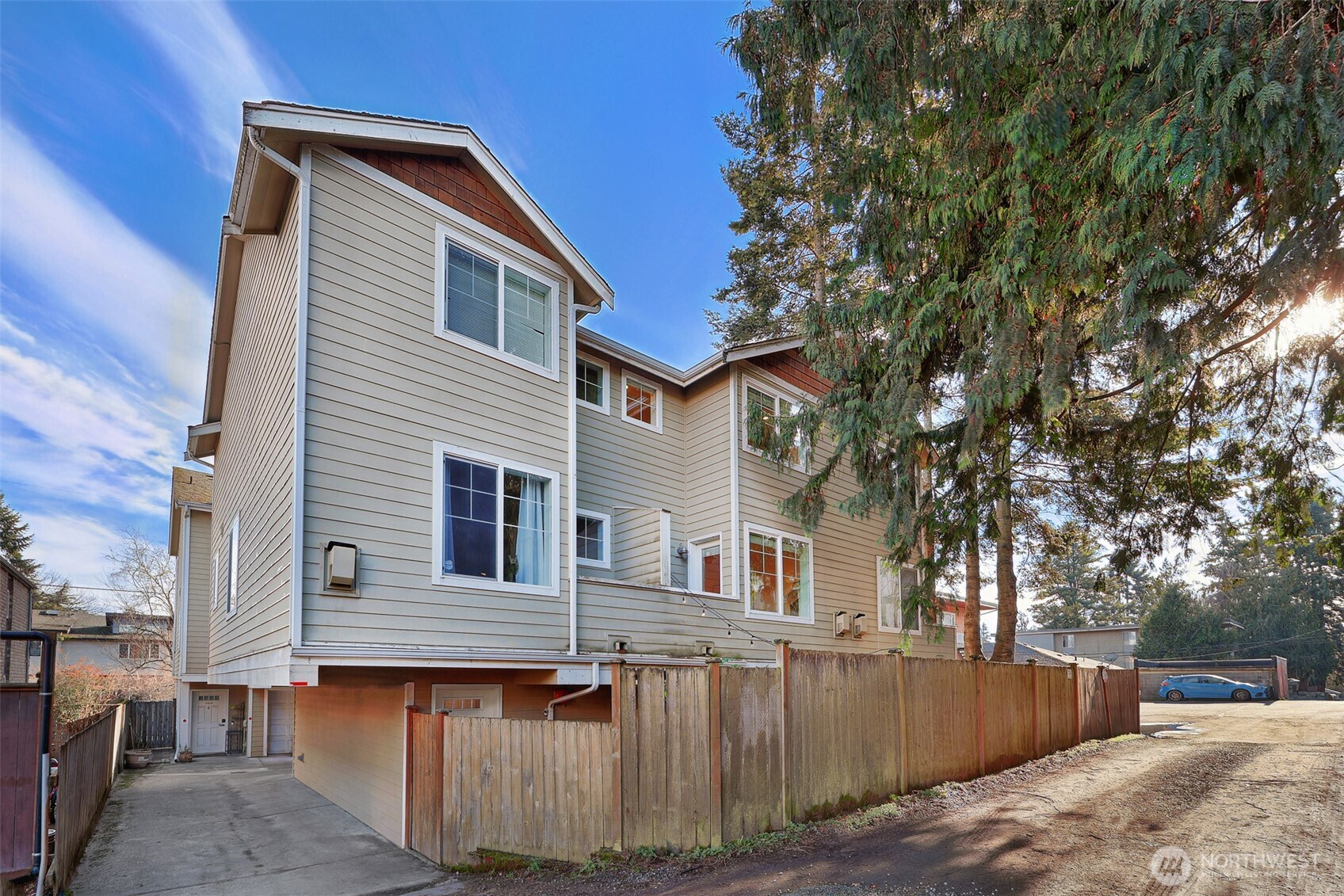 12017 32nd Avenue NE Unit: B