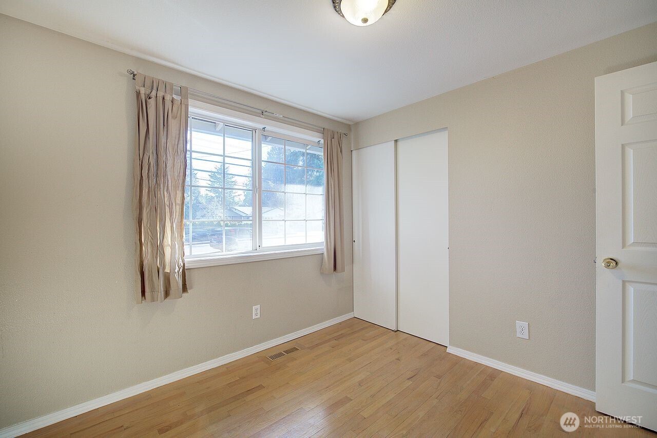 13902 Beverly Park Road