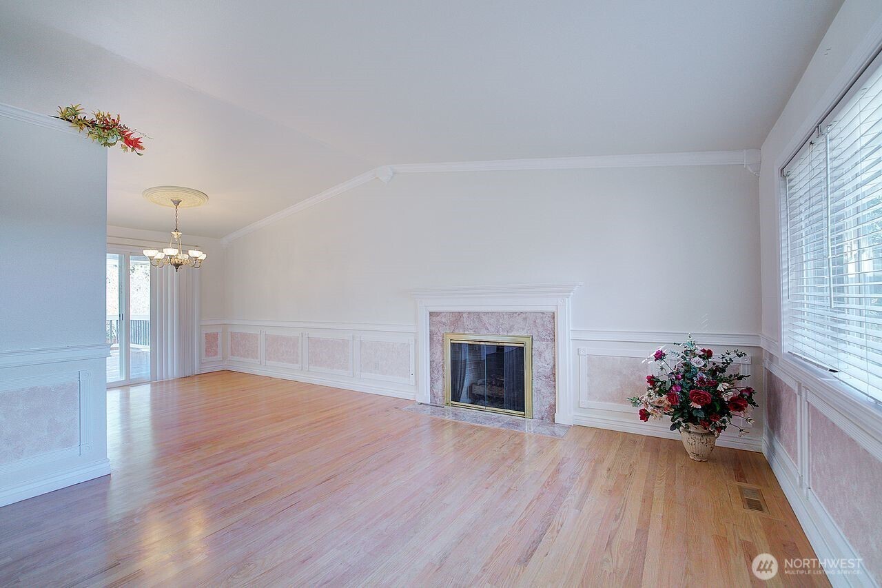 13902 Beverly Park Road