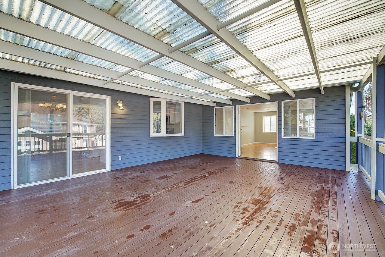 13902 Beverly Park Road