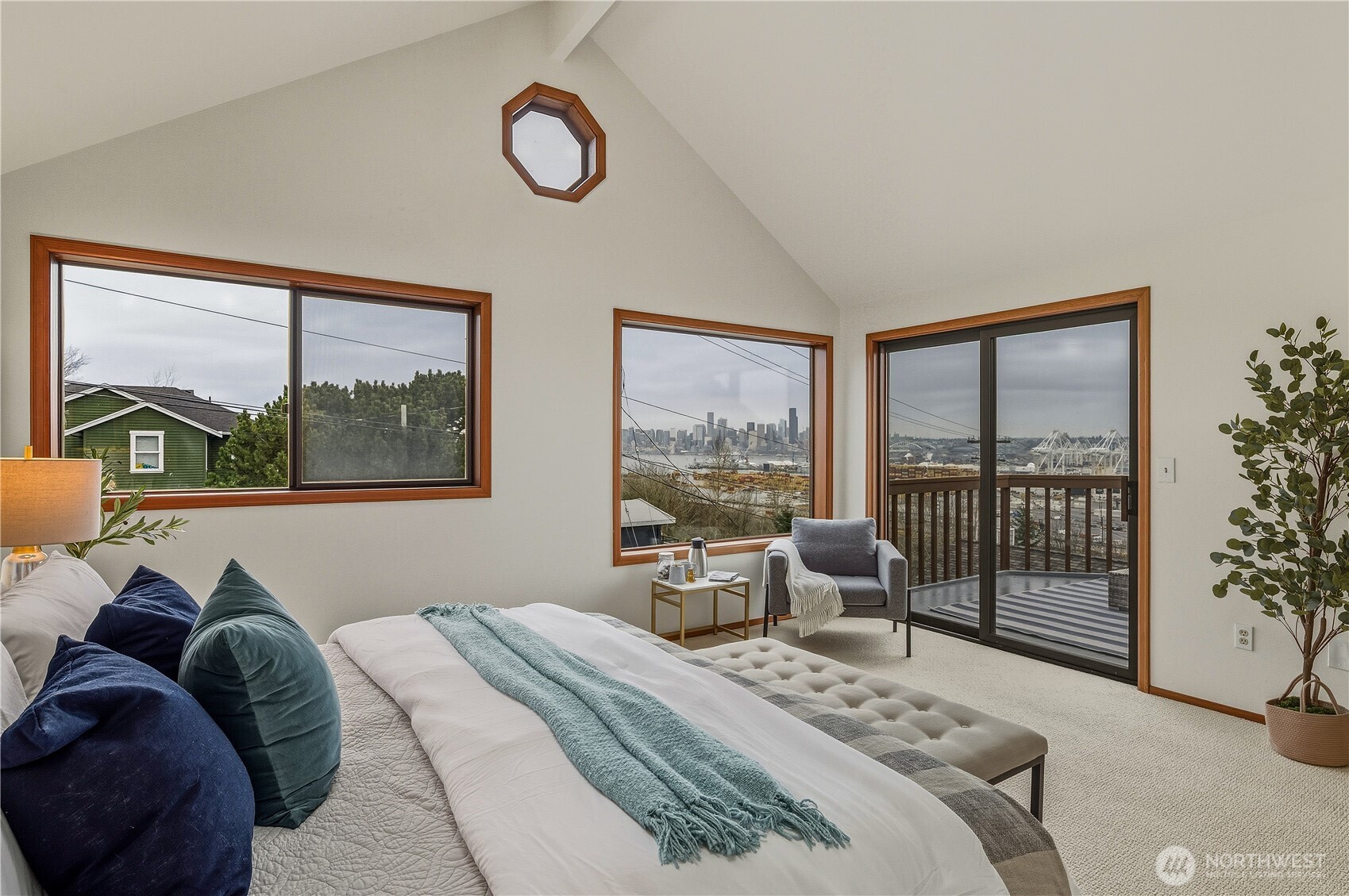 3311 SW Hinds Street