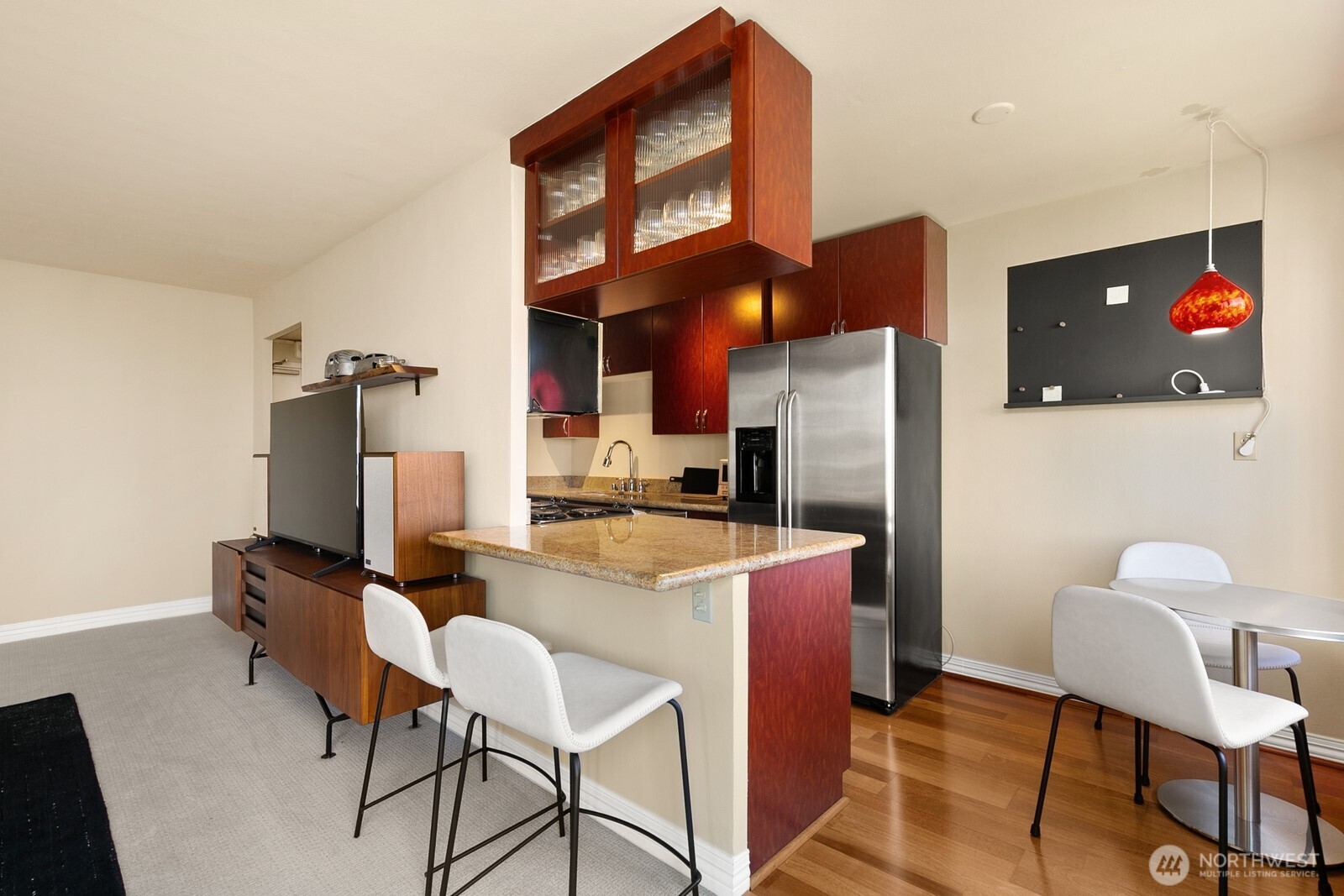 1105 Spring Street Unit: 1106