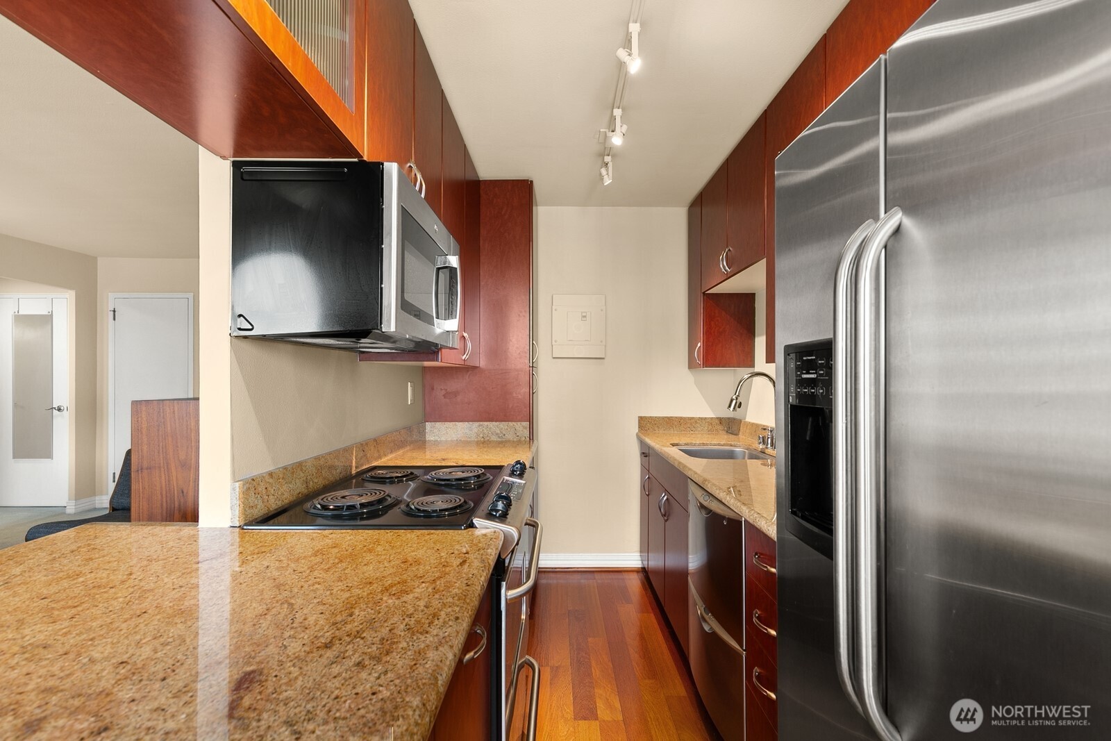 1105 Spring Street Unit: 1106