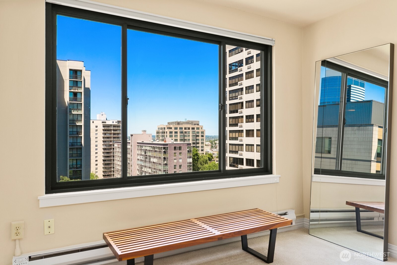 1105 Spring Street Unit: 1106