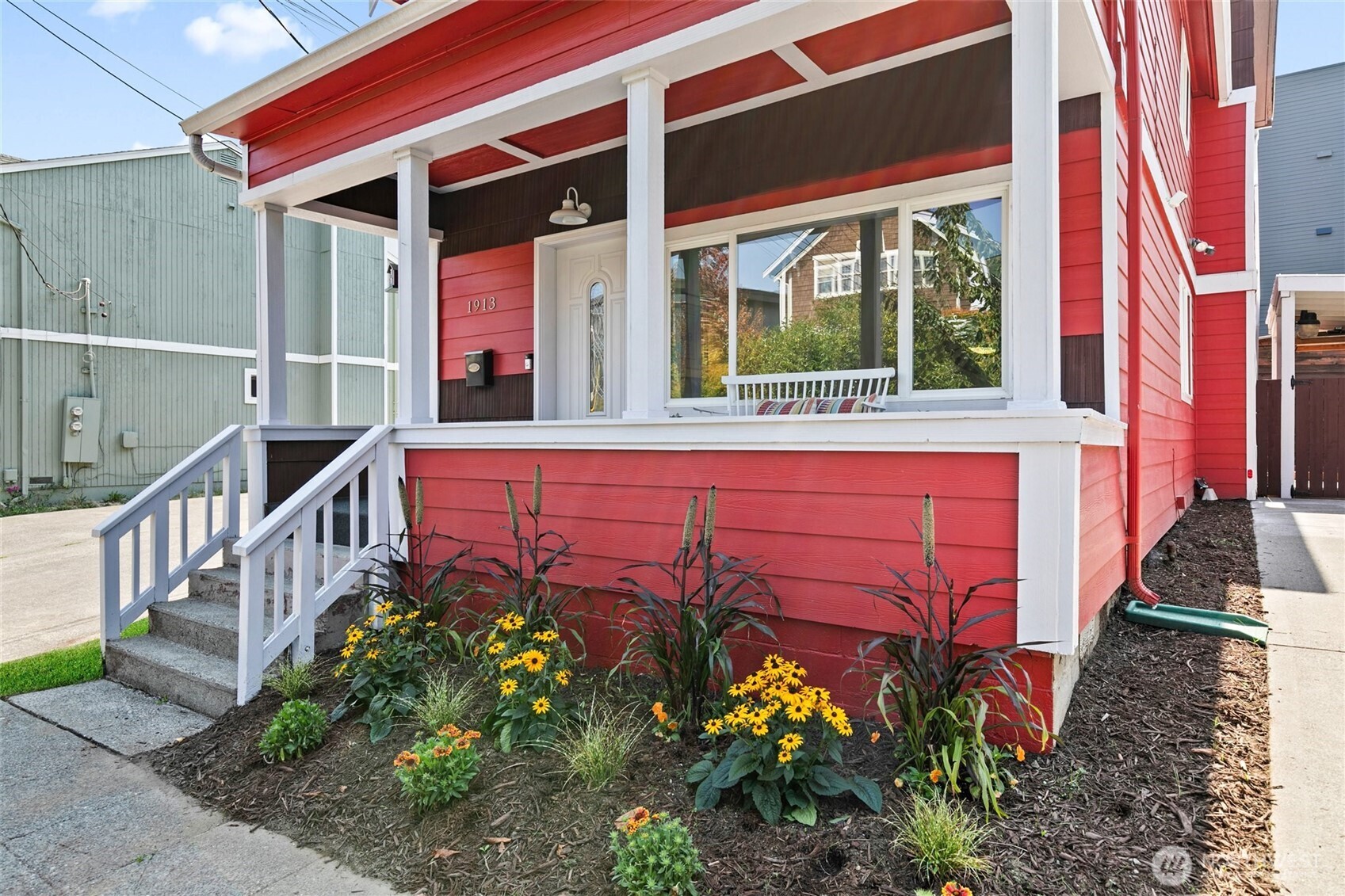 1913 E Spruce Street