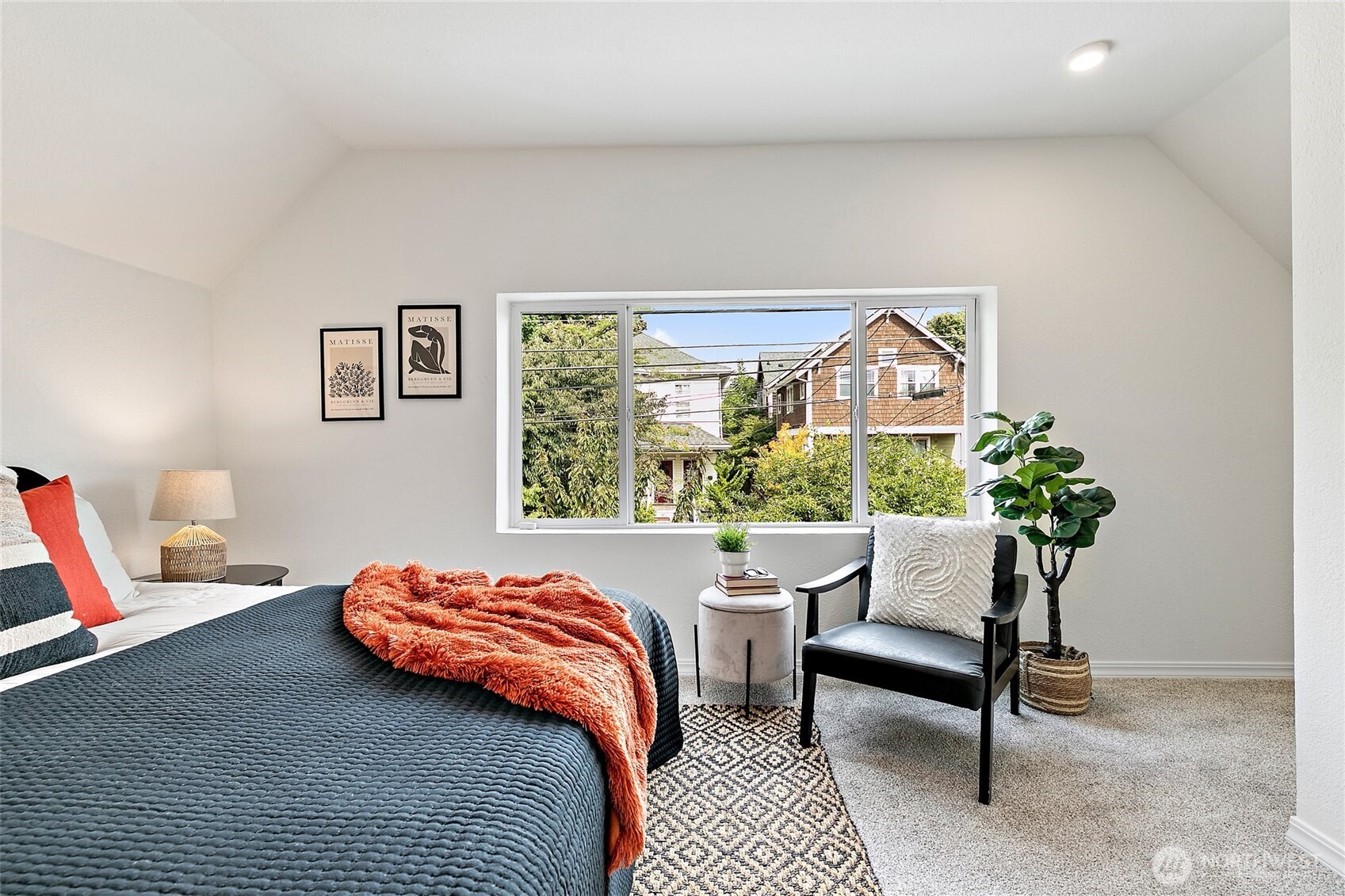 1913 E Spruce Street