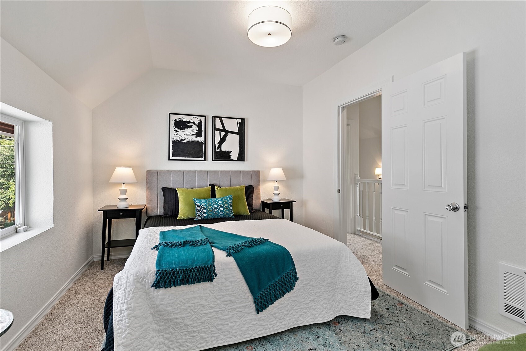 1913 E Spruce Street