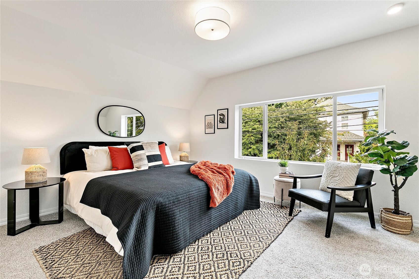 1913 E Spruce Street