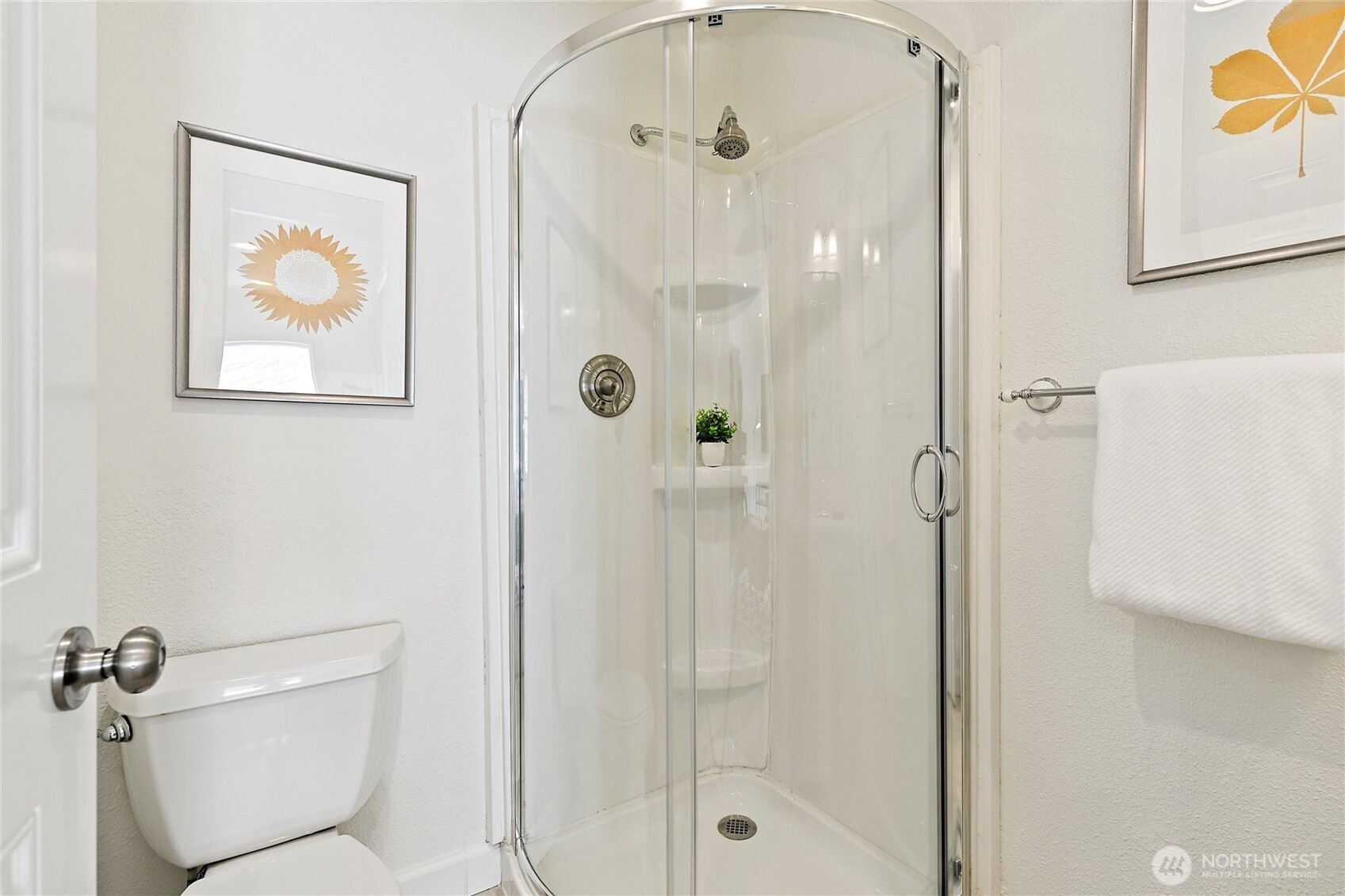 1913 E Spruce Street