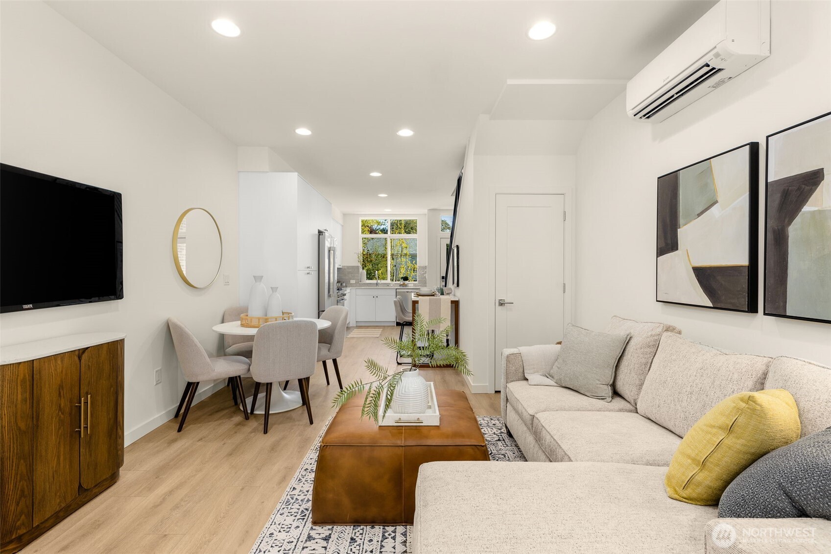 8333 H 12th Avenue NW