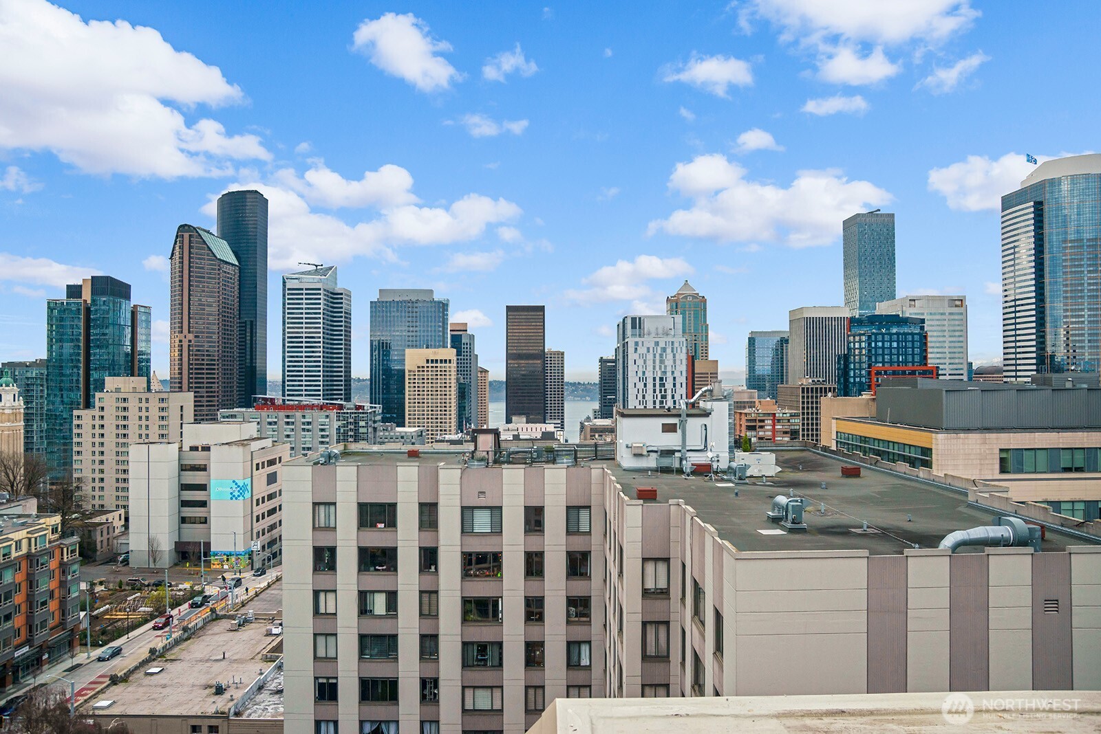 1017 Minor Avenue Unit: 901