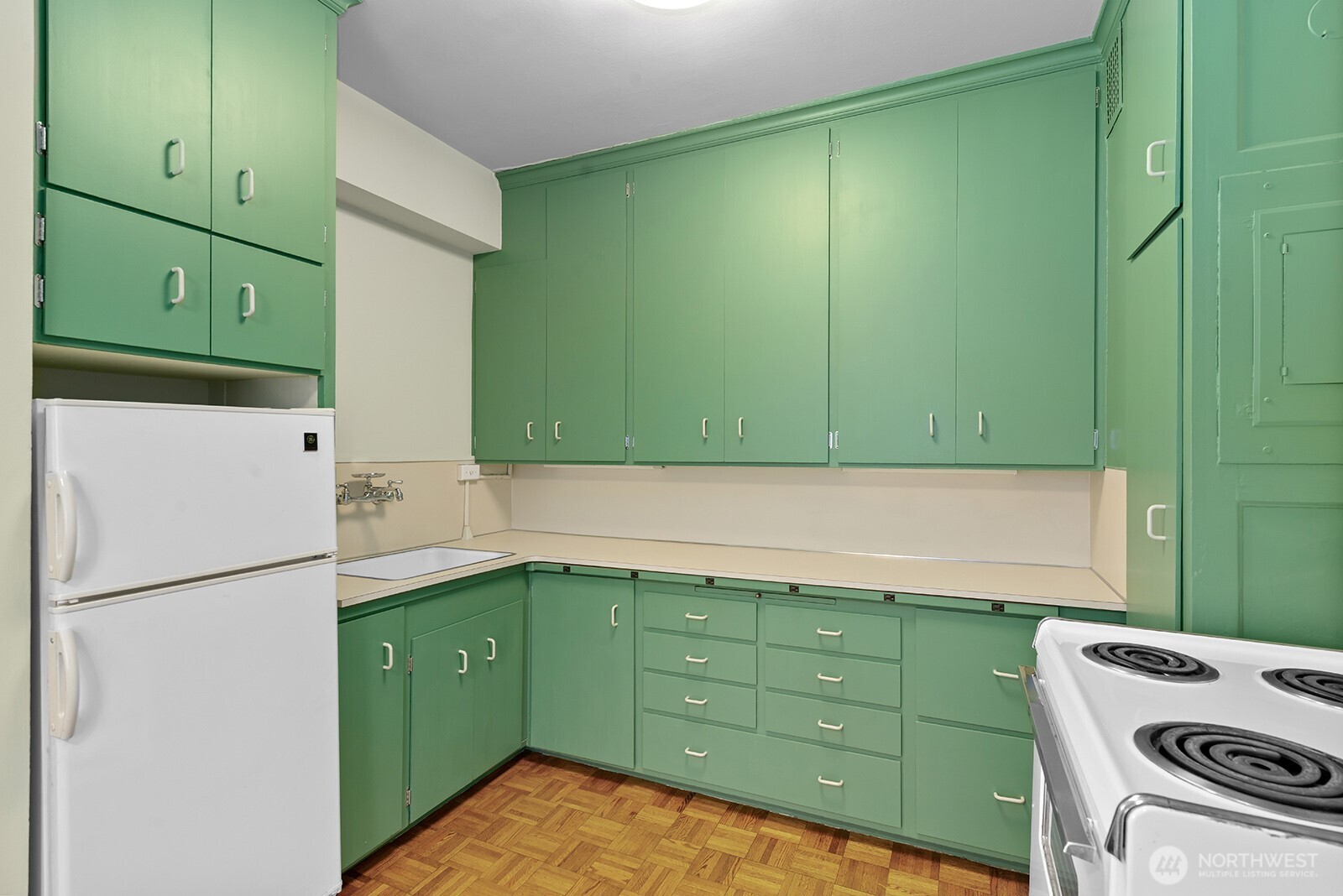 1017 Minor Avenue Unit: 901