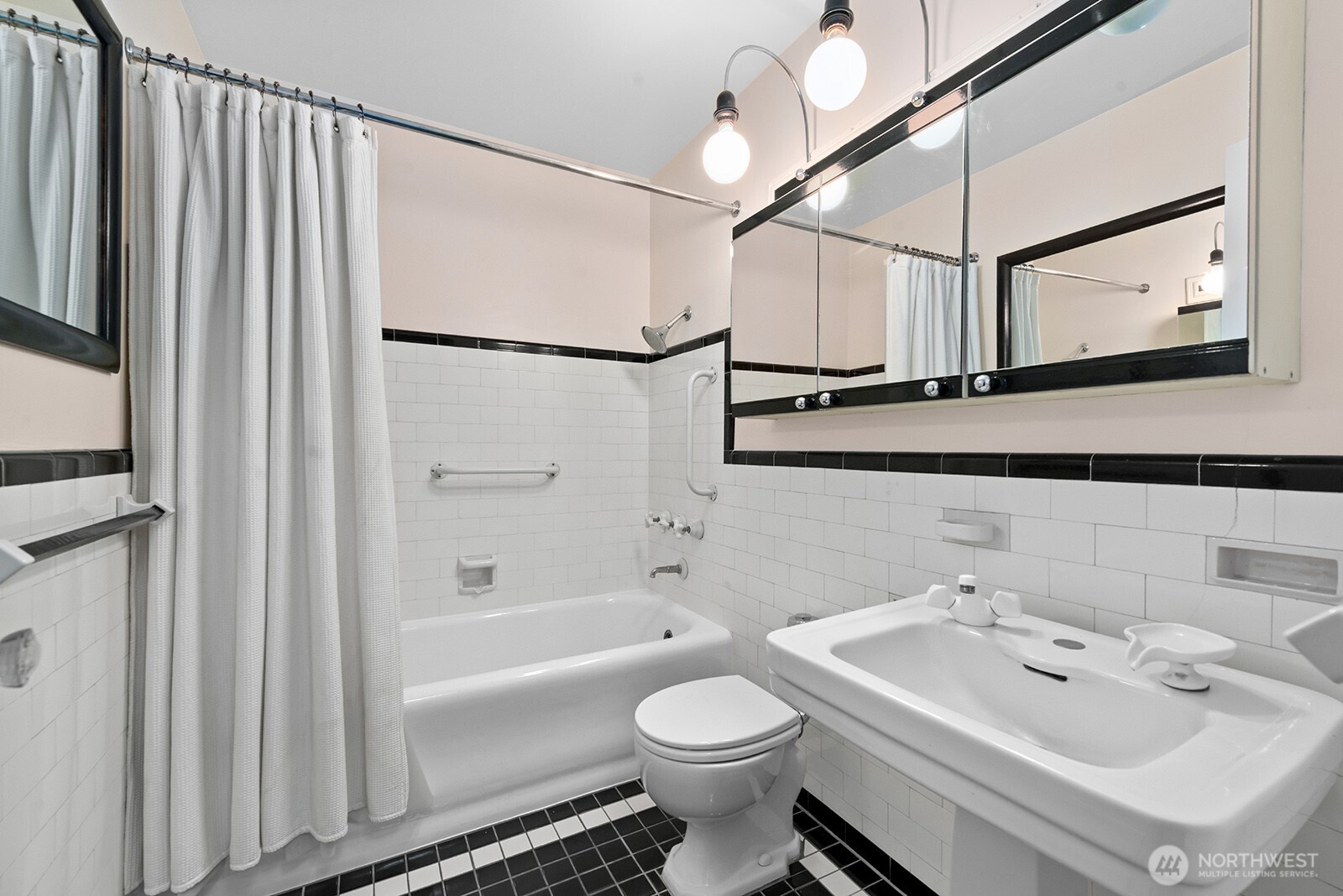 1017 Minor Avenue Unit: 901