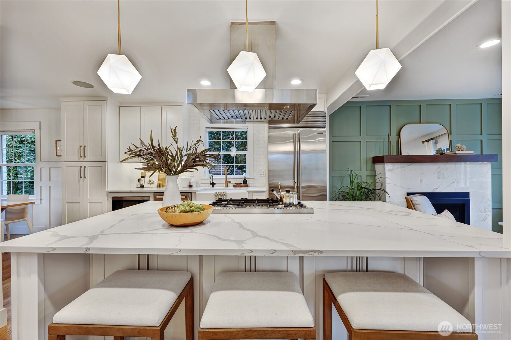 7060 Dibble Avenue NW