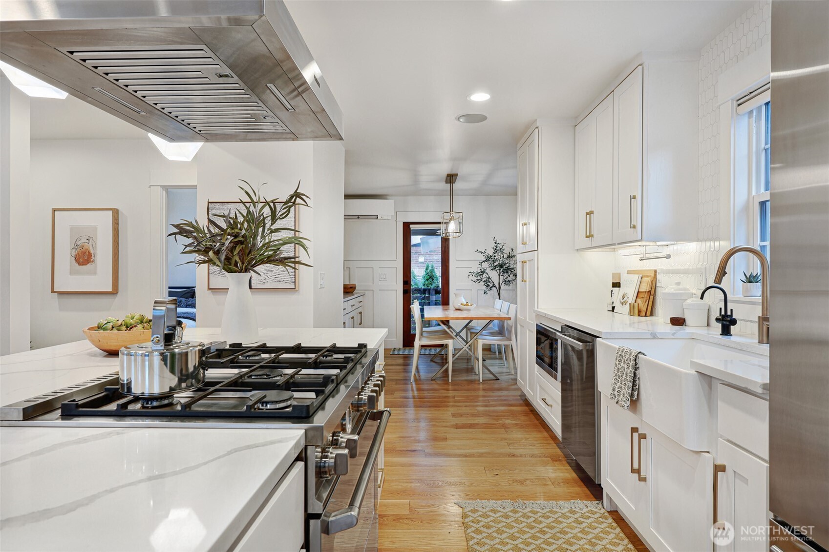 7060 Dibble Avenue NW