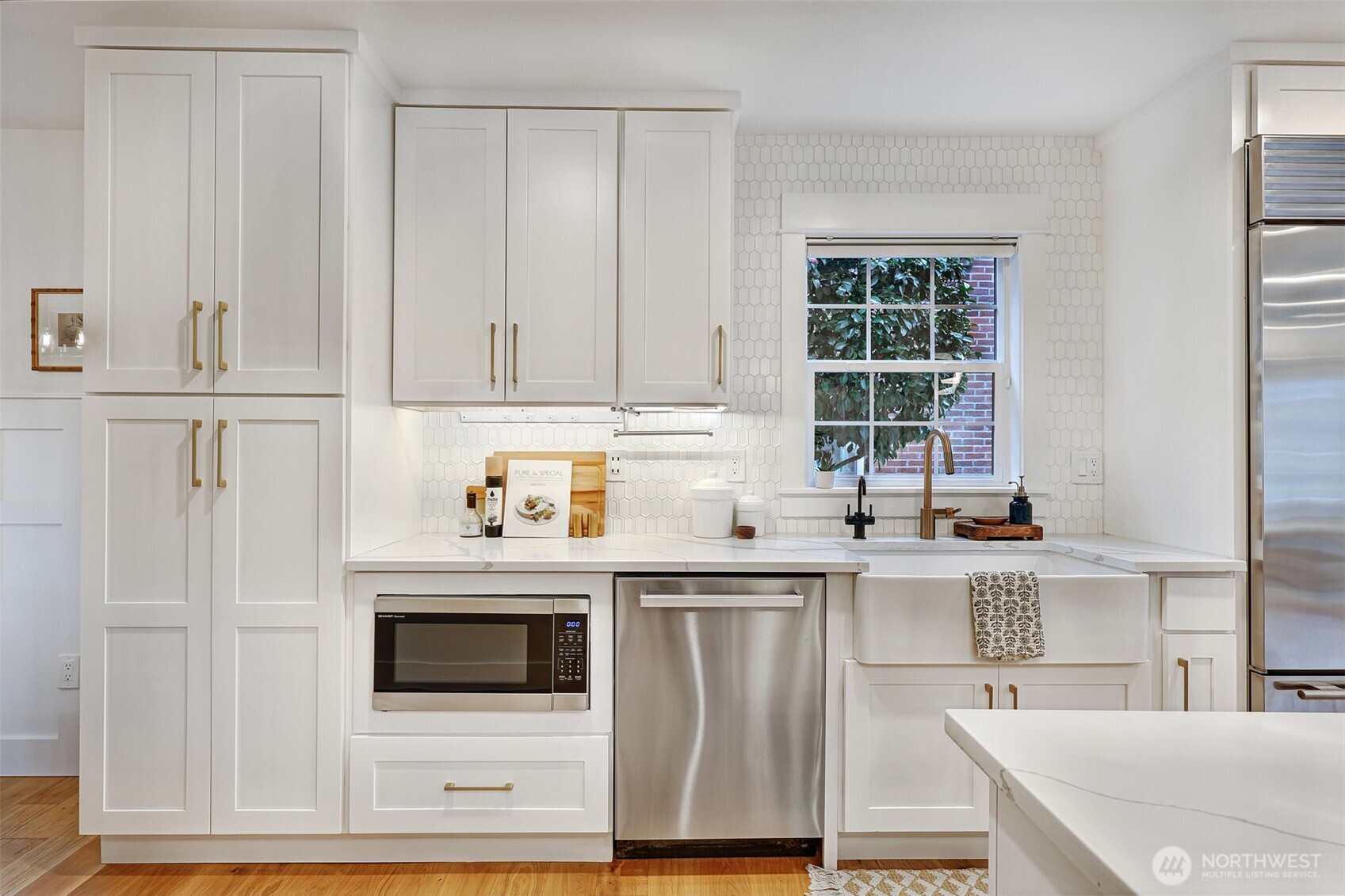 7060 Dibble Avenue NW