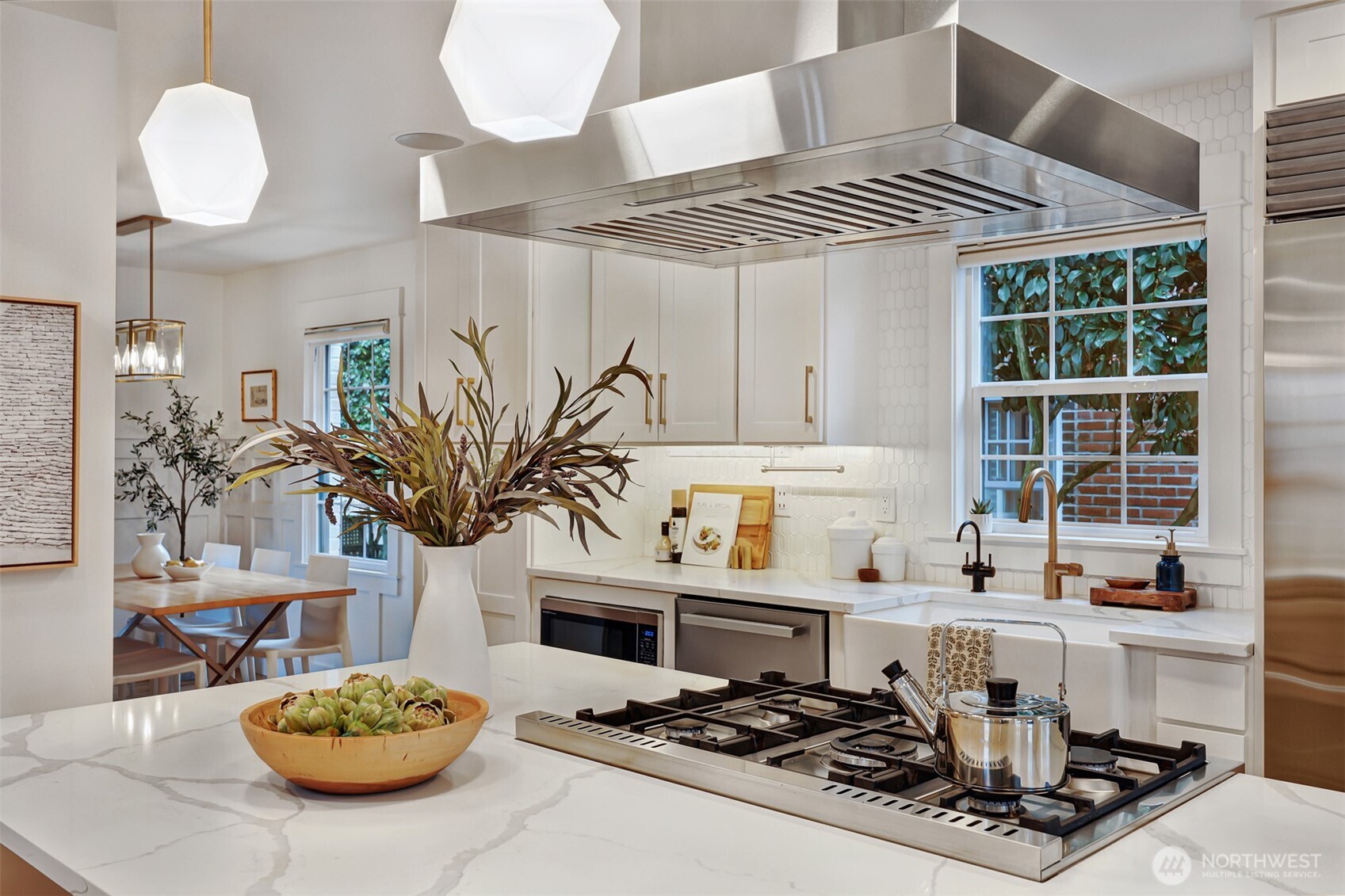 7060 Dibble Avenue NW