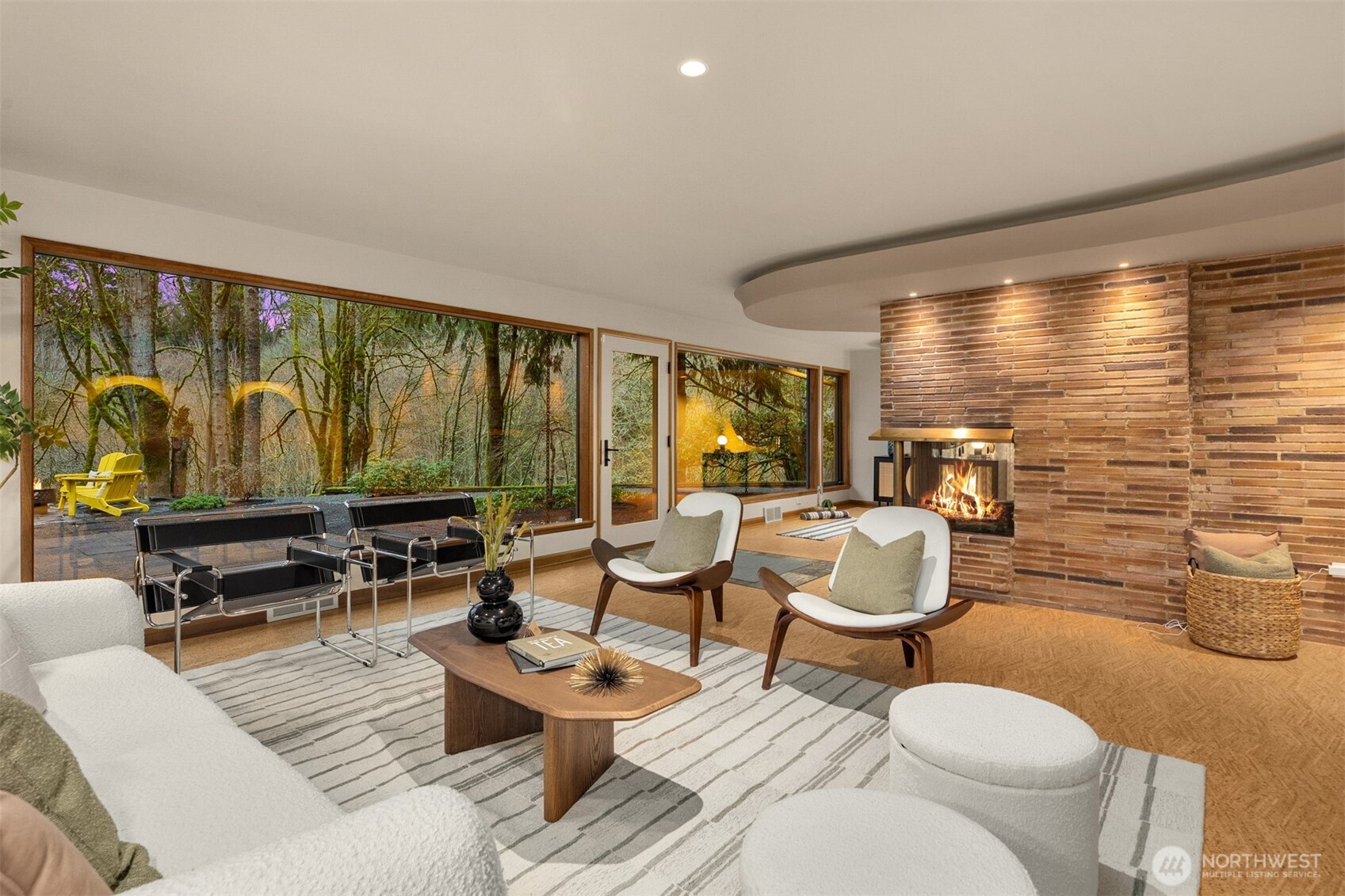 13739 Northwood Road NW