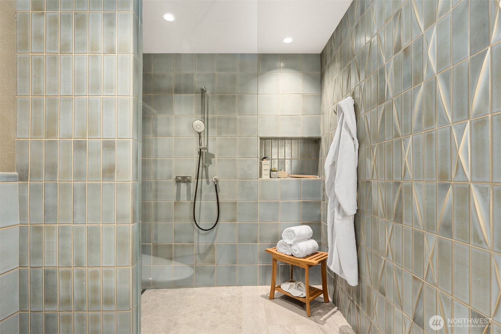 13739 Northwood Road NW