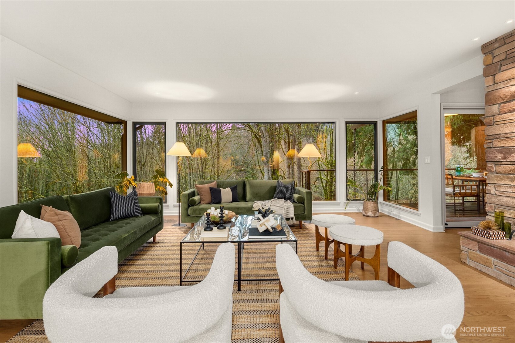 13739 Northwood Road NW