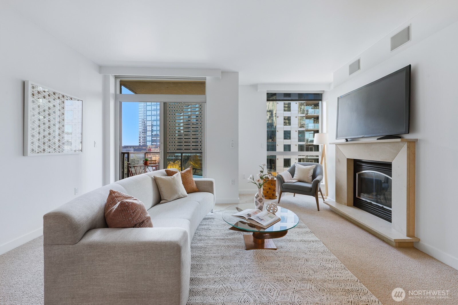 10650 NE 9th Place Unit: 923