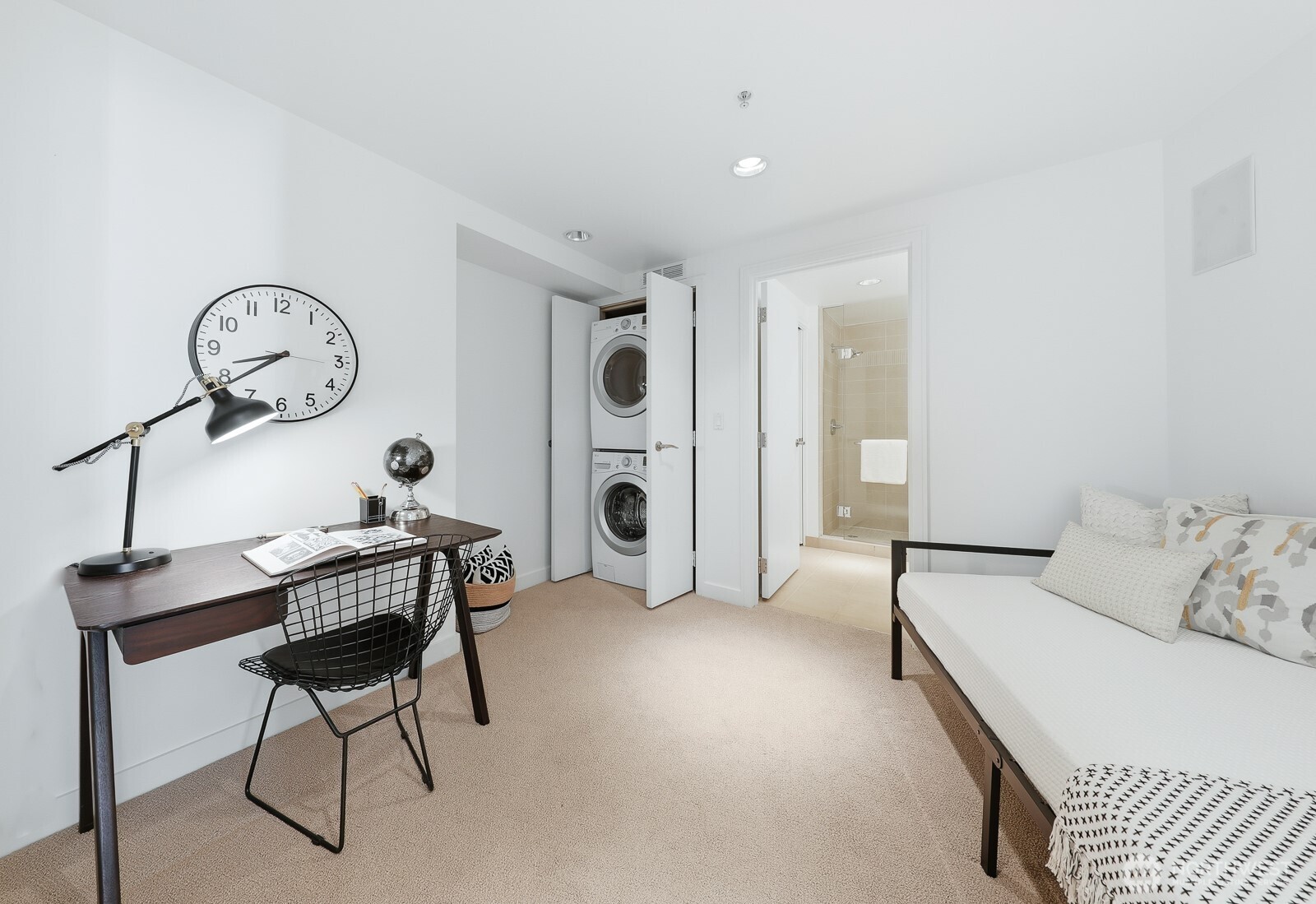 10650 NE 9th Place Unit: 923