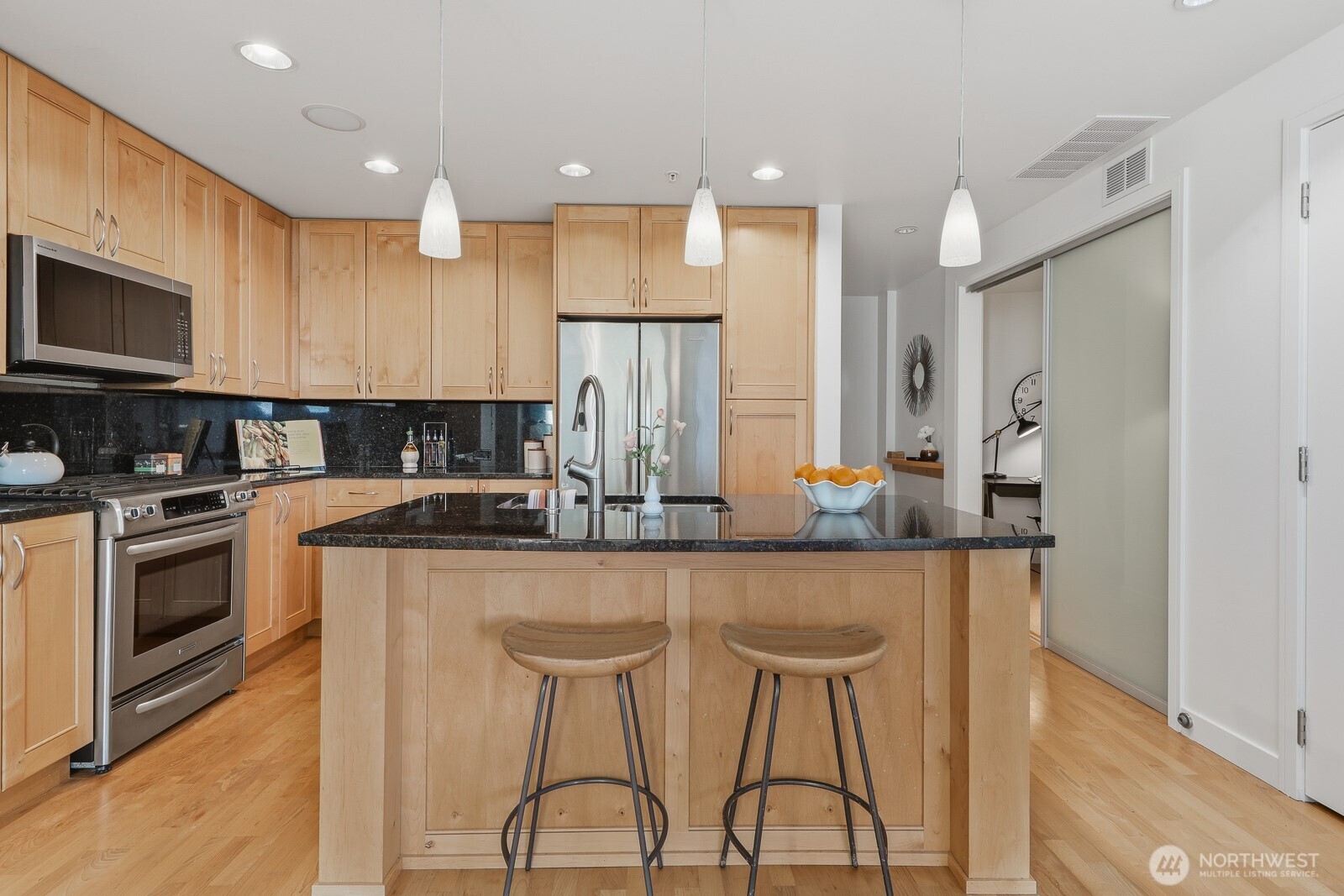 10650 NE 9th Place Unit: 923