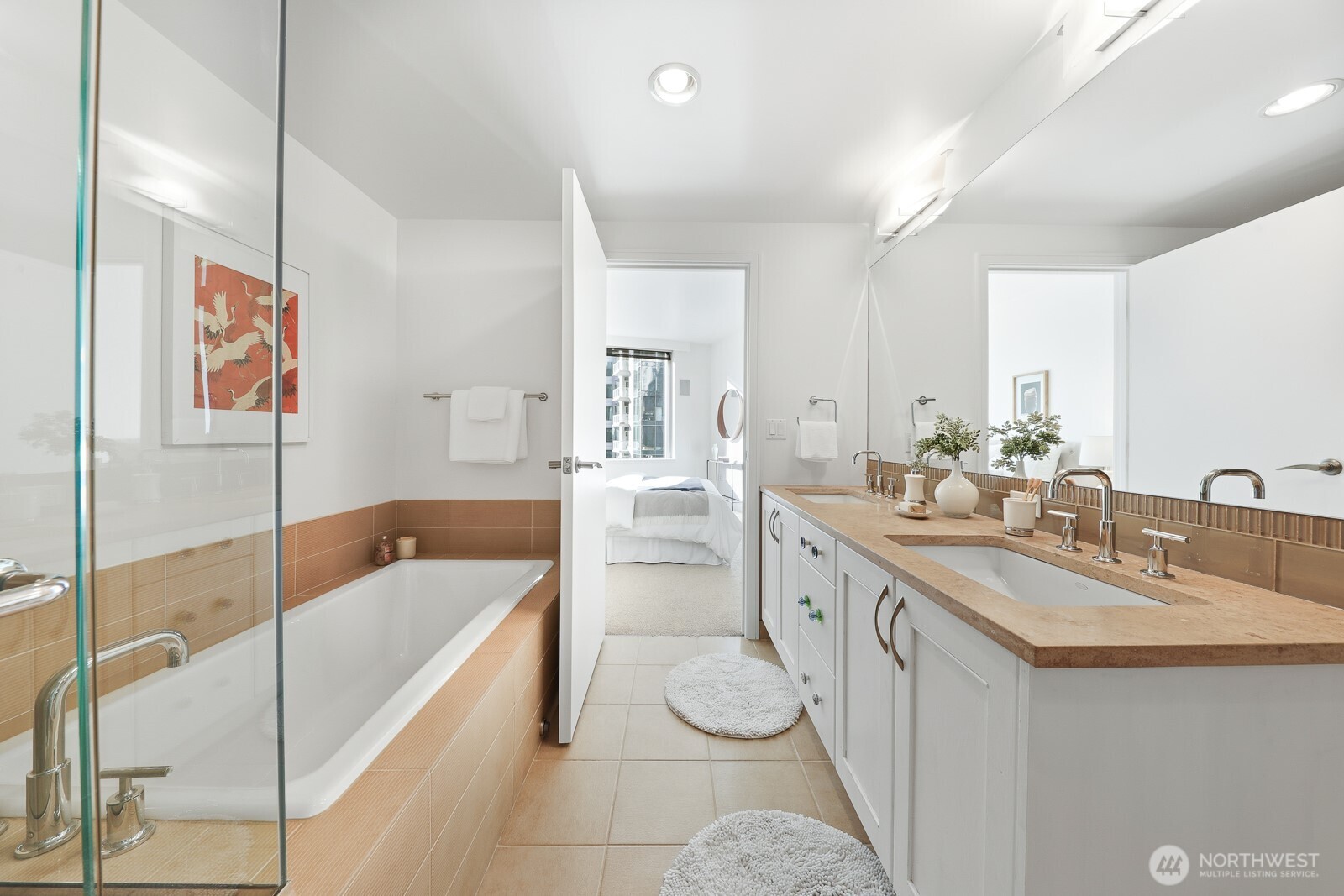 10650 NE 9th Place Unit: 923