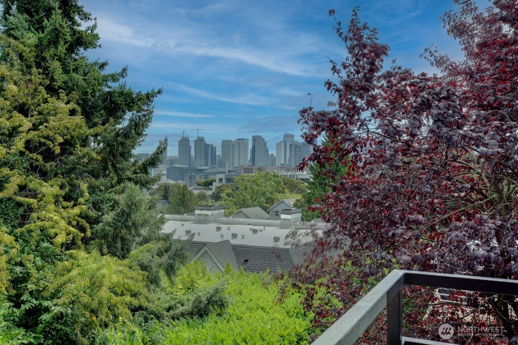 1312 6th Avenue N Unit: 9