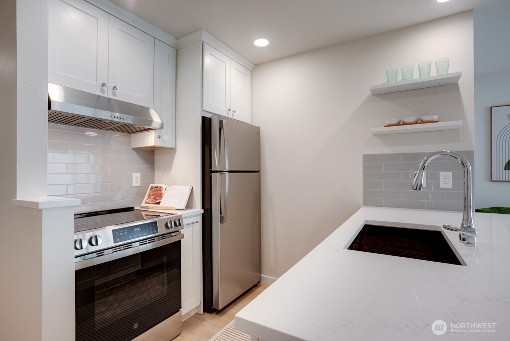 1312 6th Avenue N Unit: 9