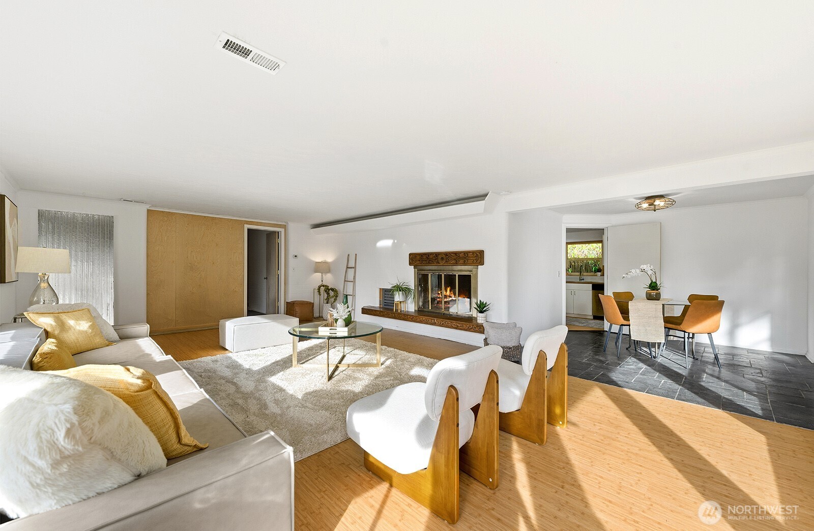 2306 NE 105th Street