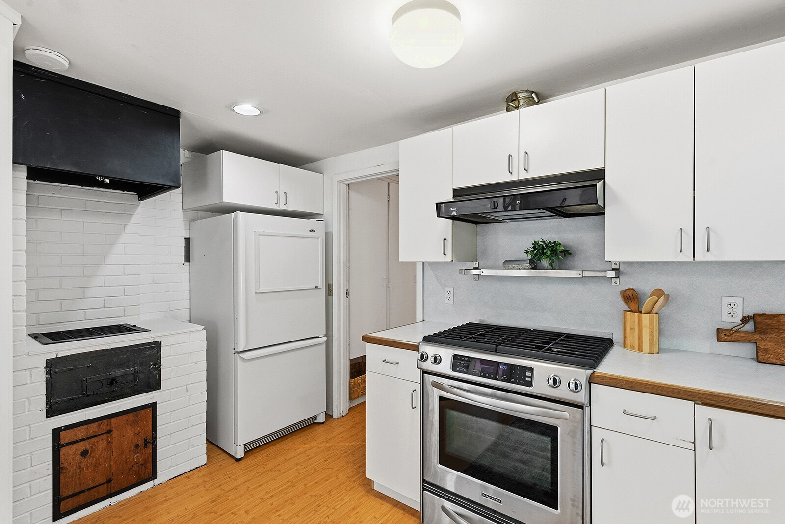 2306 NE 105th Street