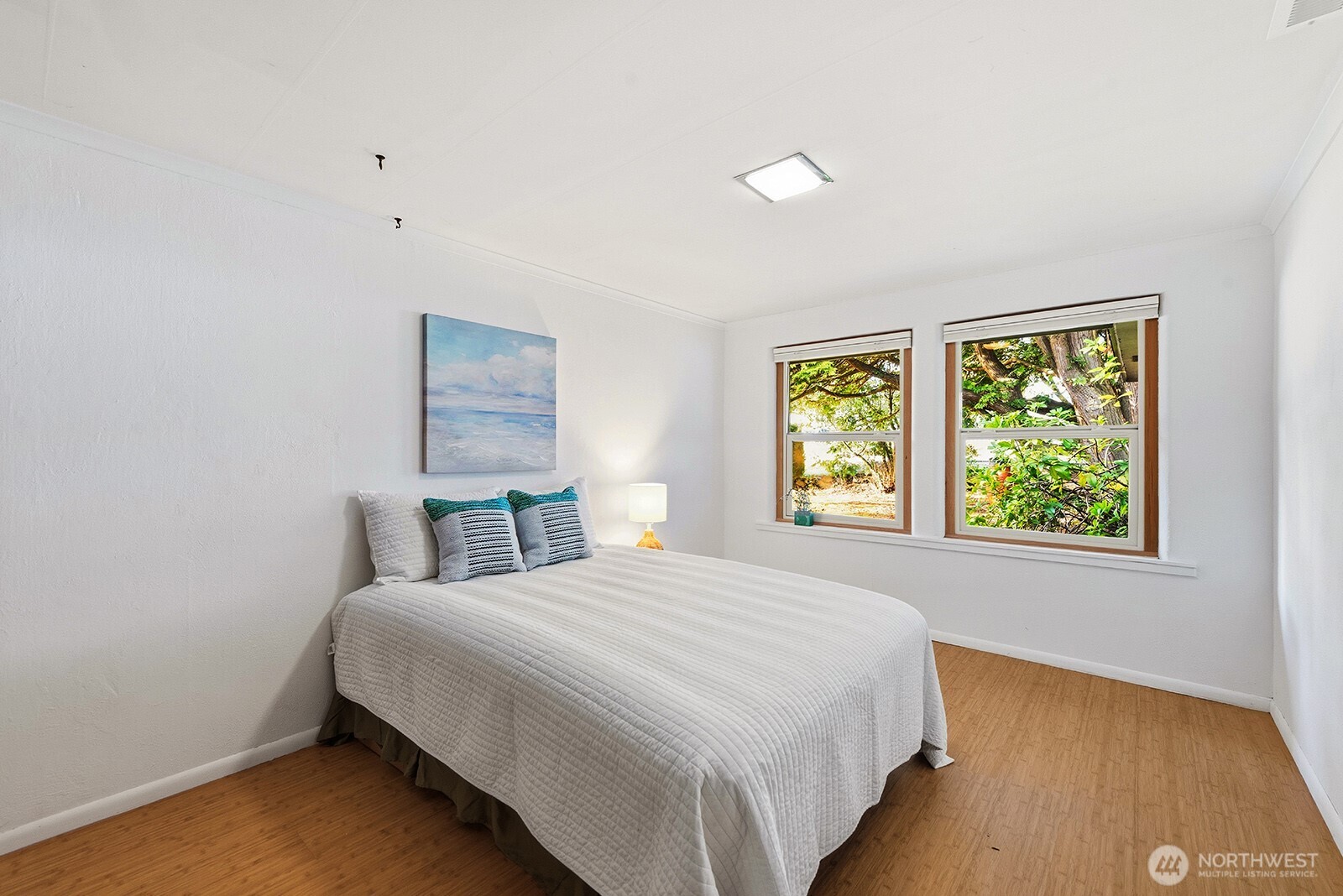 2306 NE 105th Street