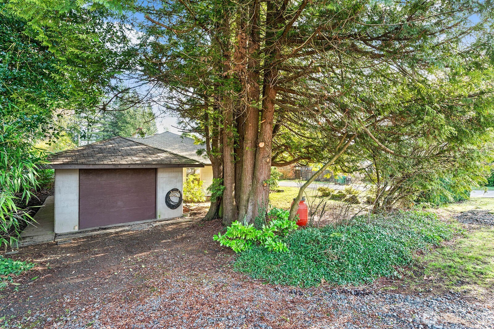 2306 NE 105th Street