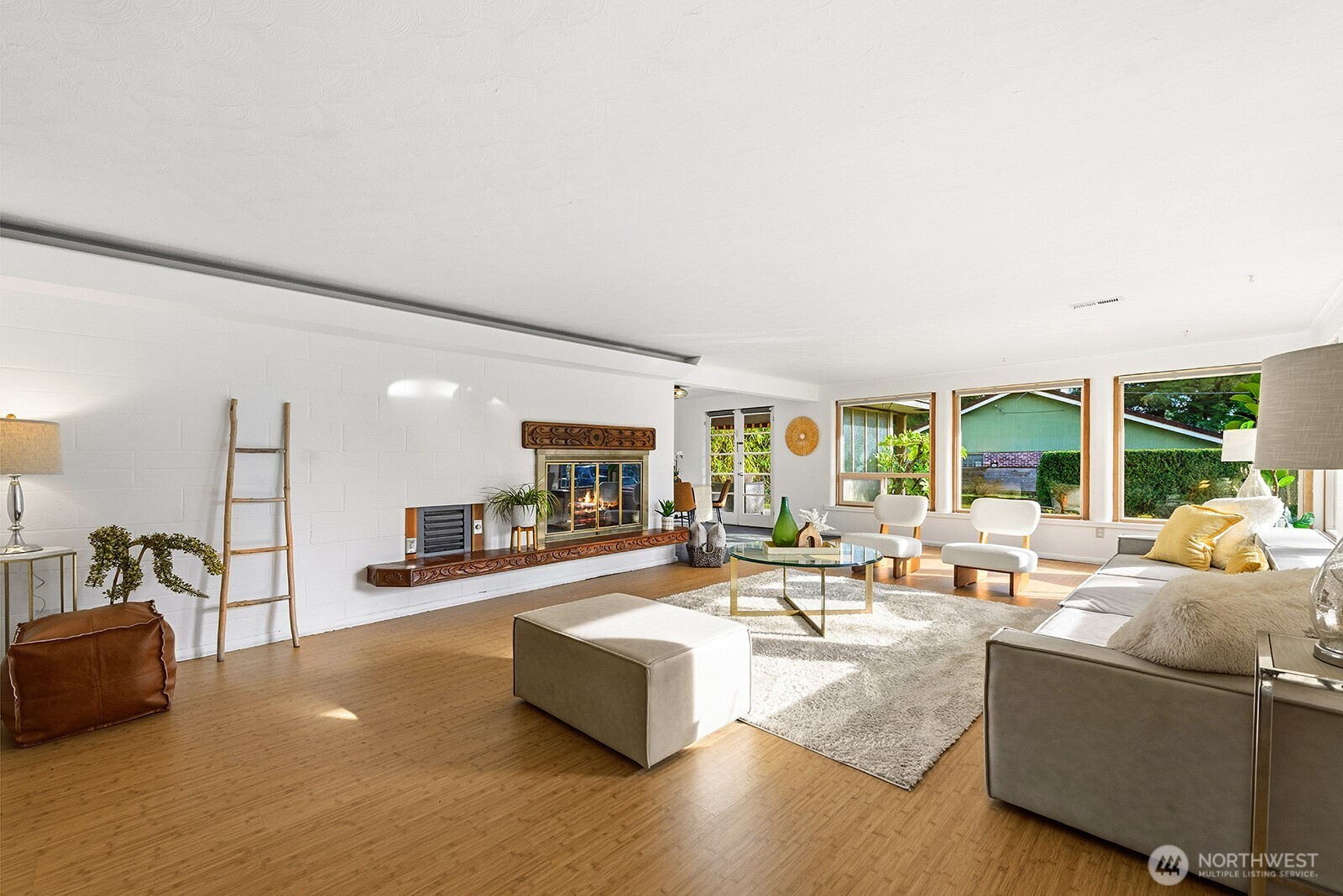 2306 NE 105th Street